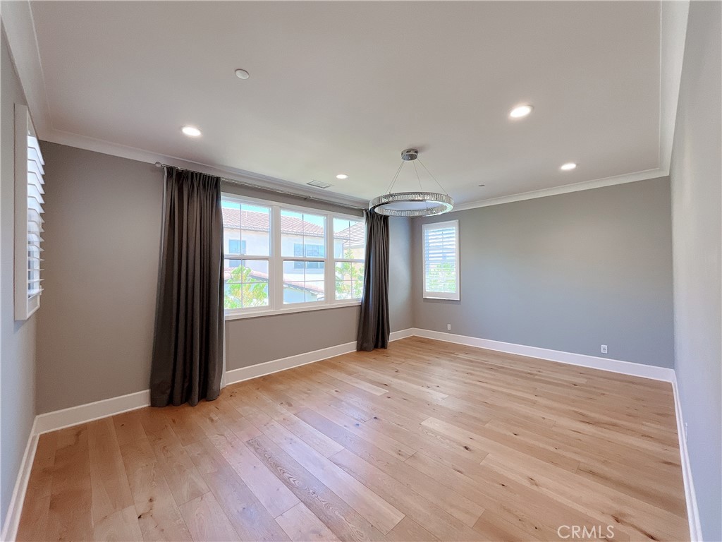 210 Parkwood