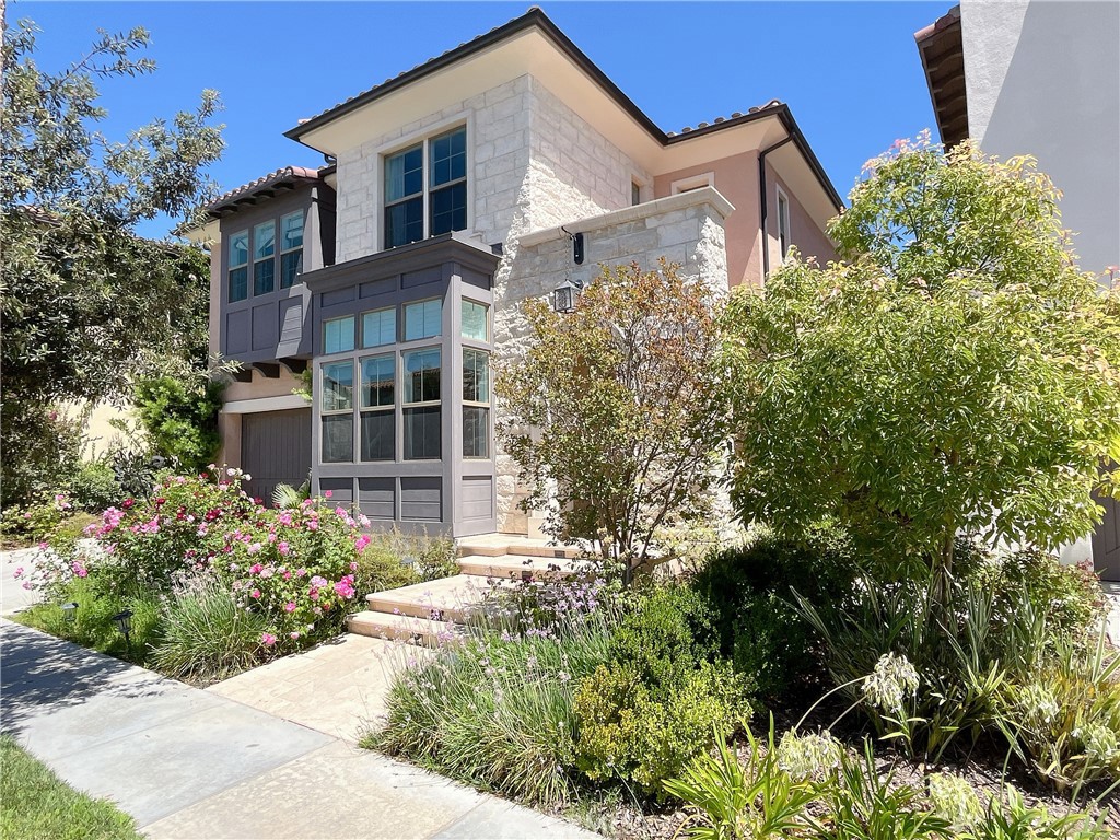 210 Parkwood
