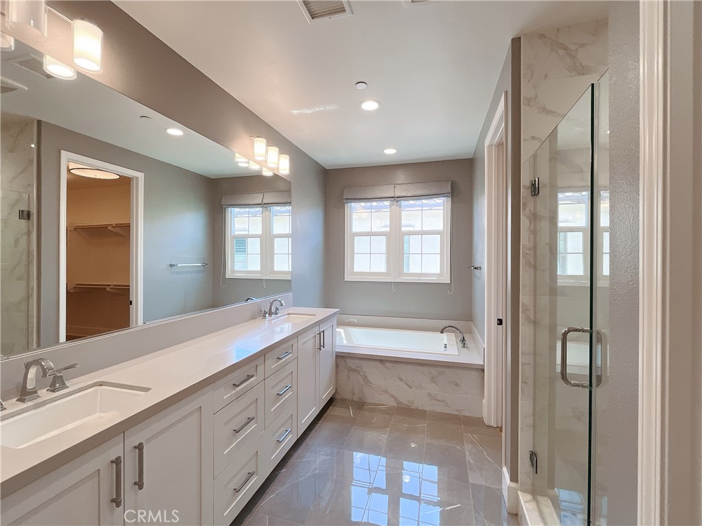 210 Parkwood