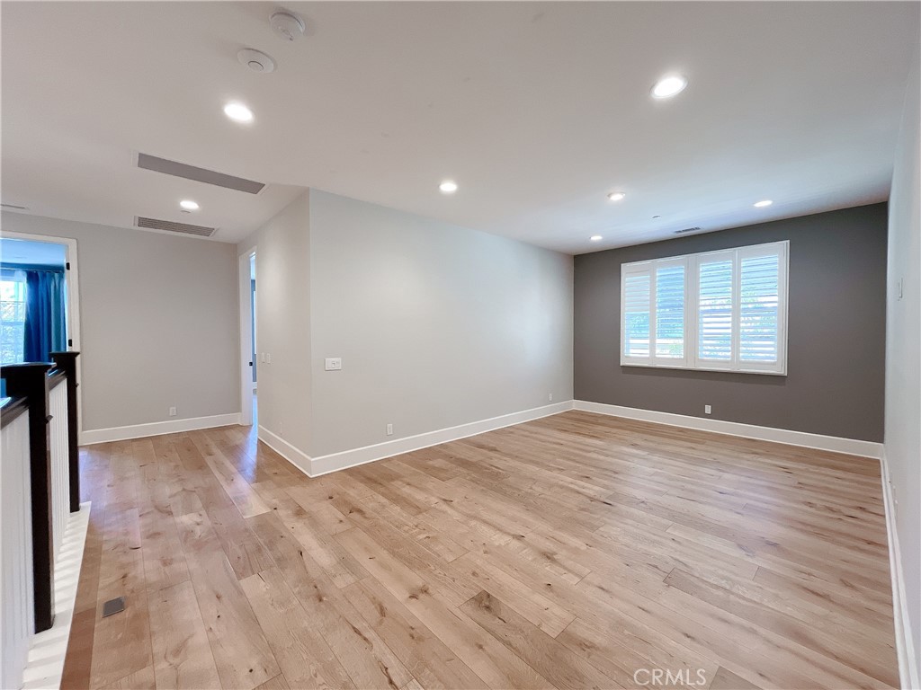 210 Parkwood