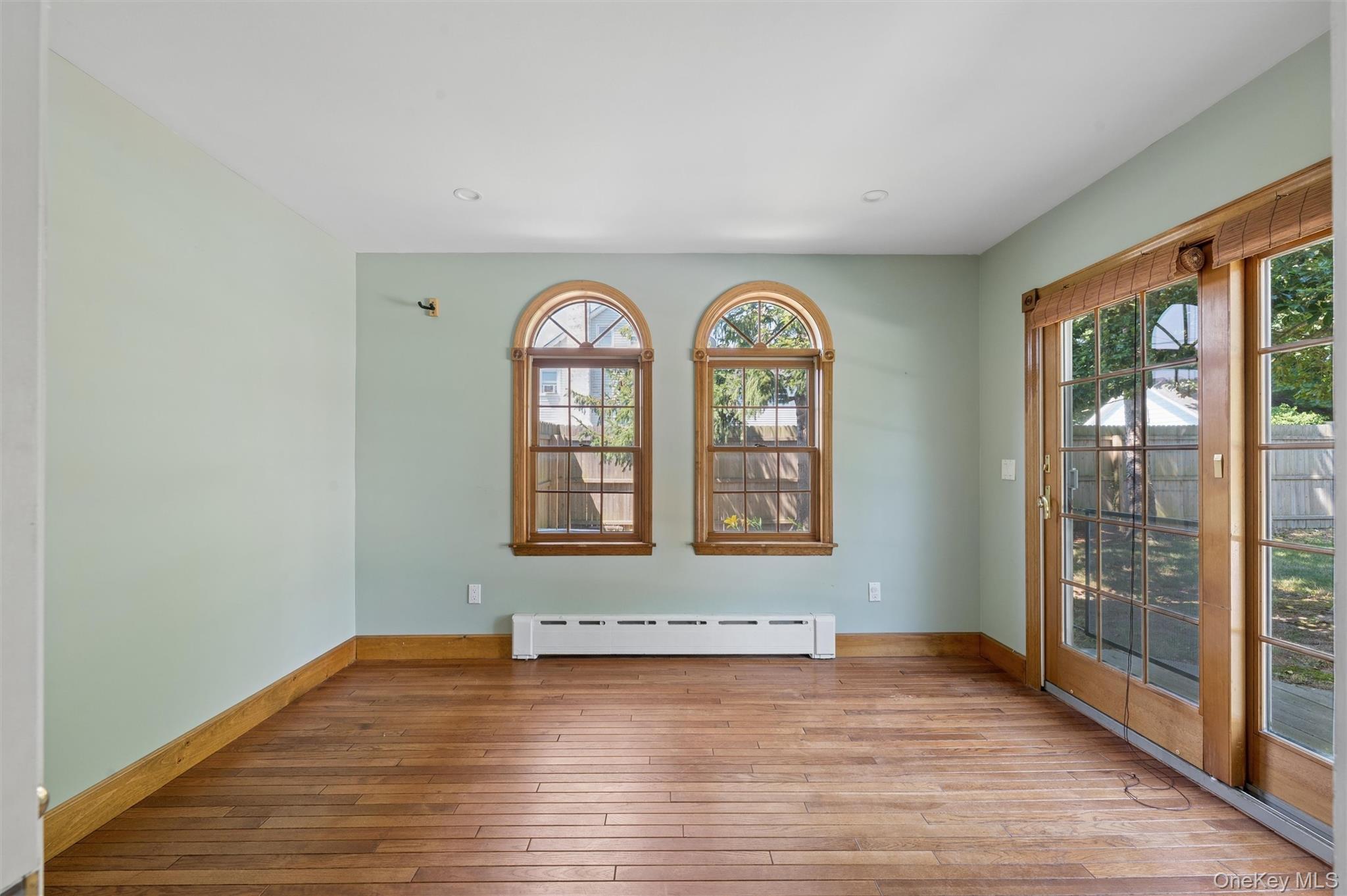 138 Hallock Street