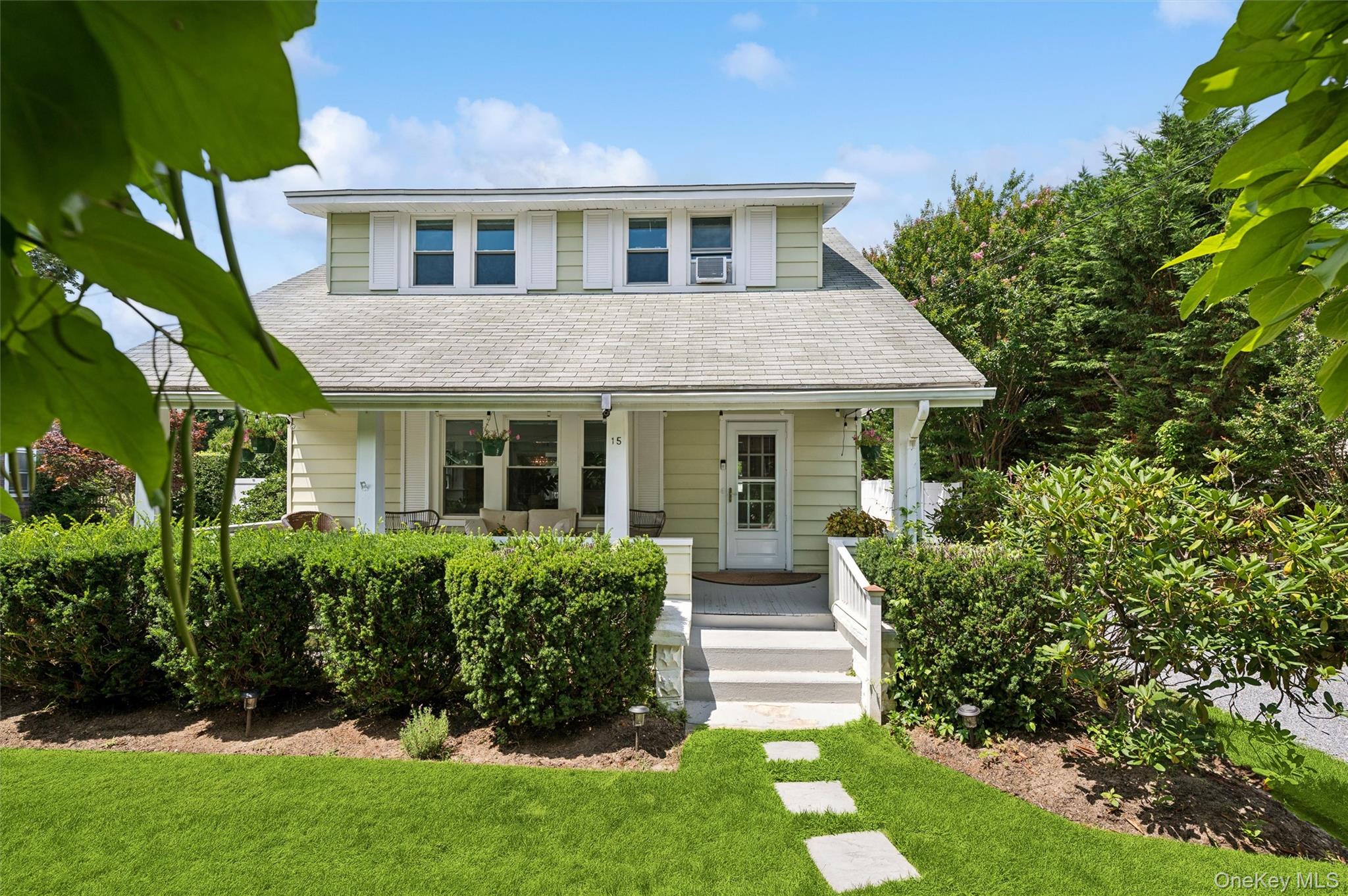 15 S Bay Avenue