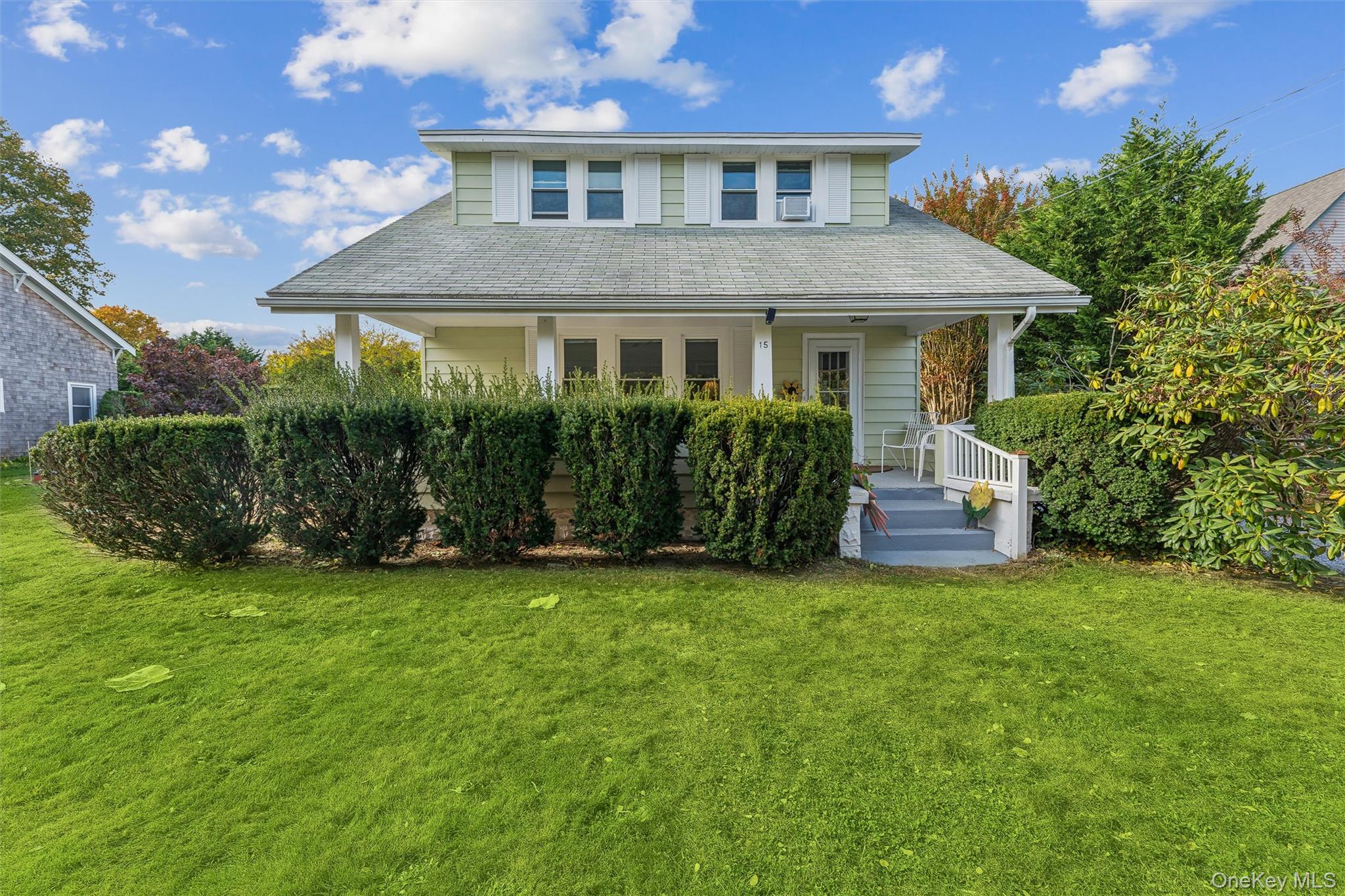 15 S Bay Avenue