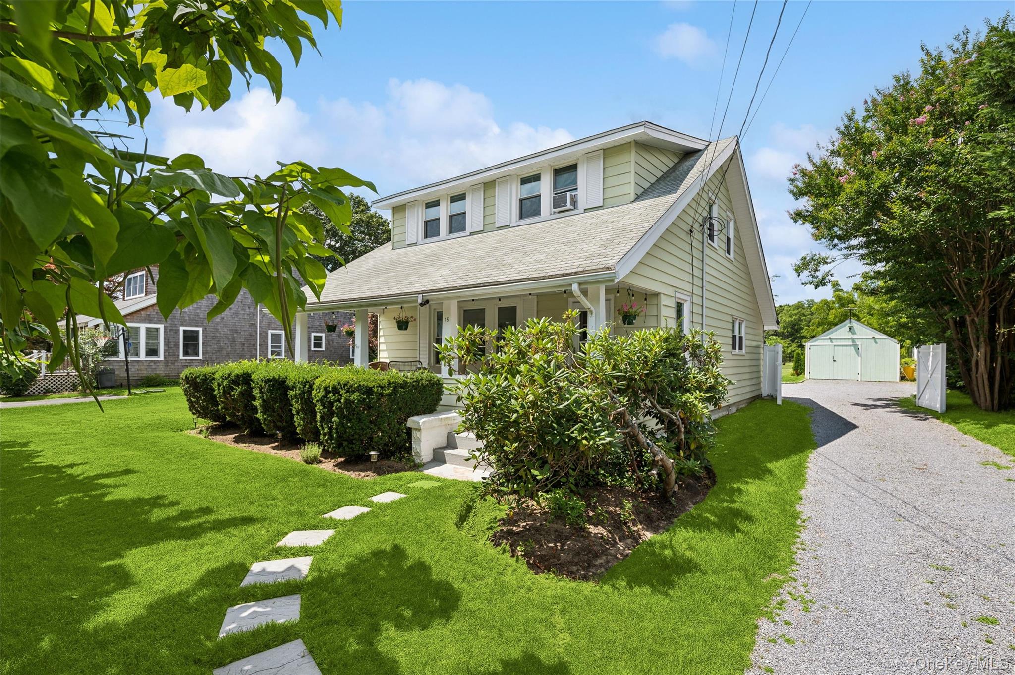 15 S Bay Avenue