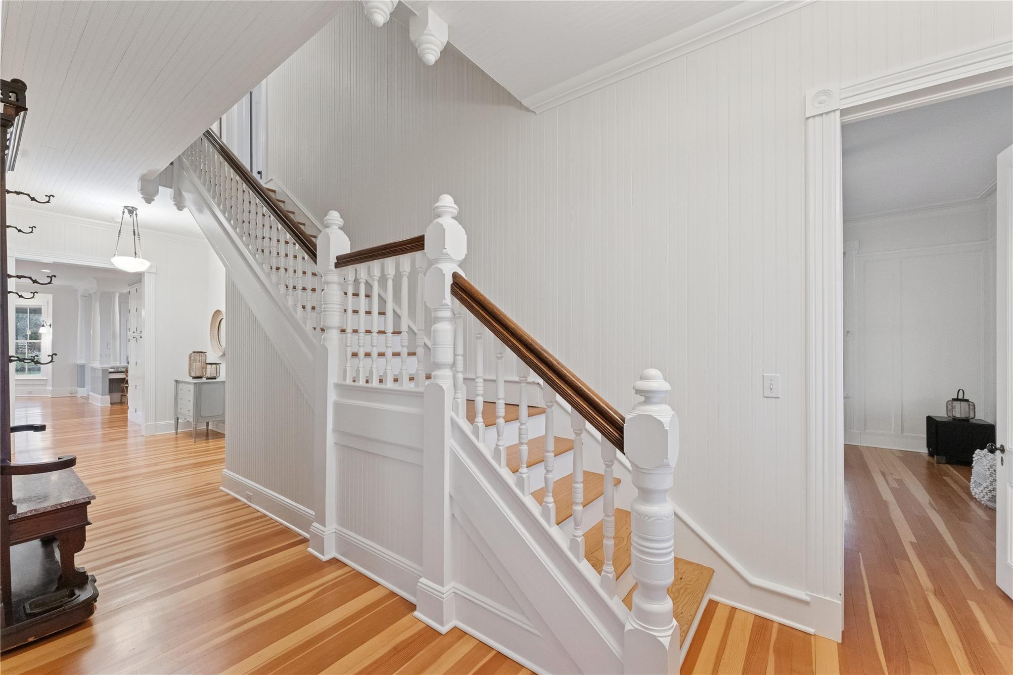 127 Senix Avenue