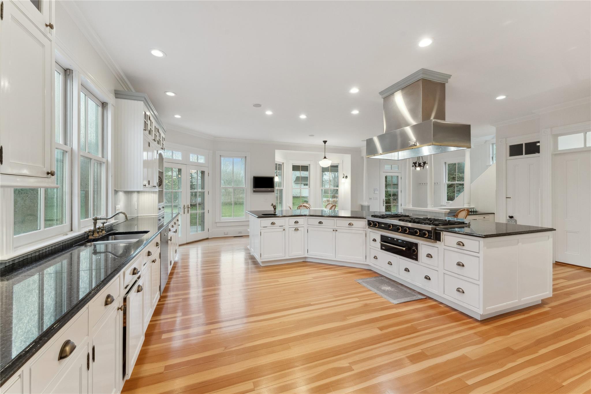 127 Senix Avenue