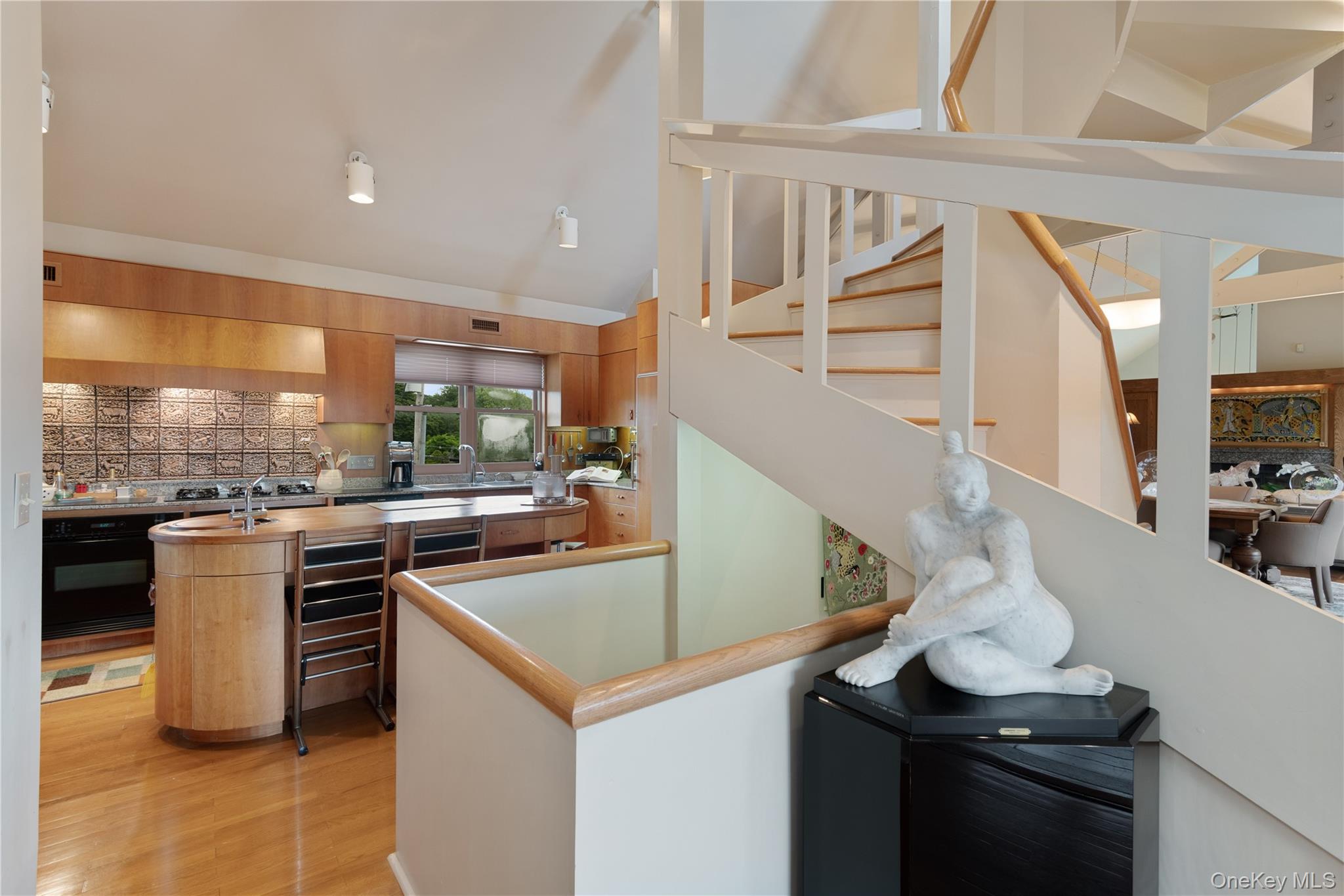 56 Tuthill Point Road