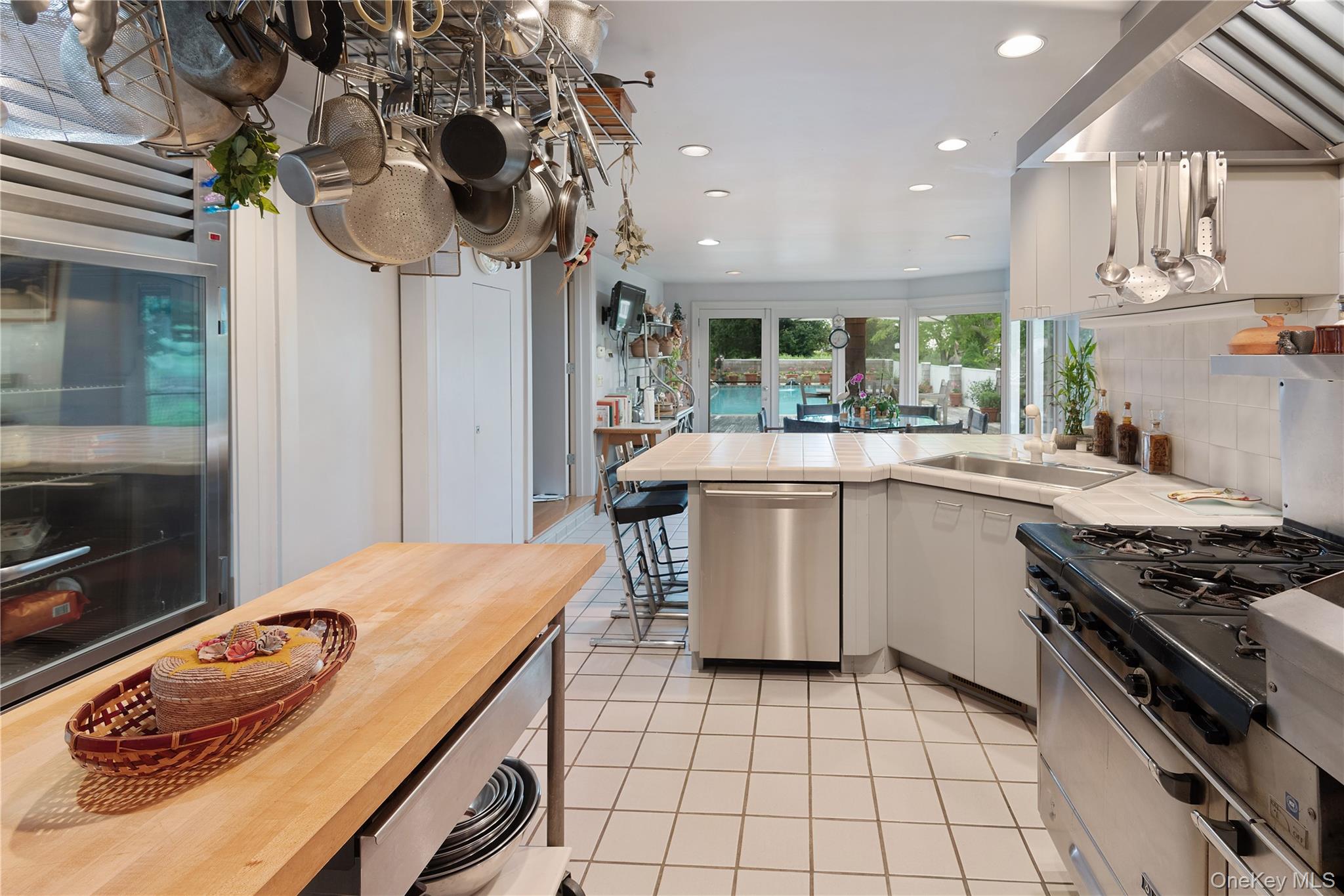 56 Tuthill Point Road