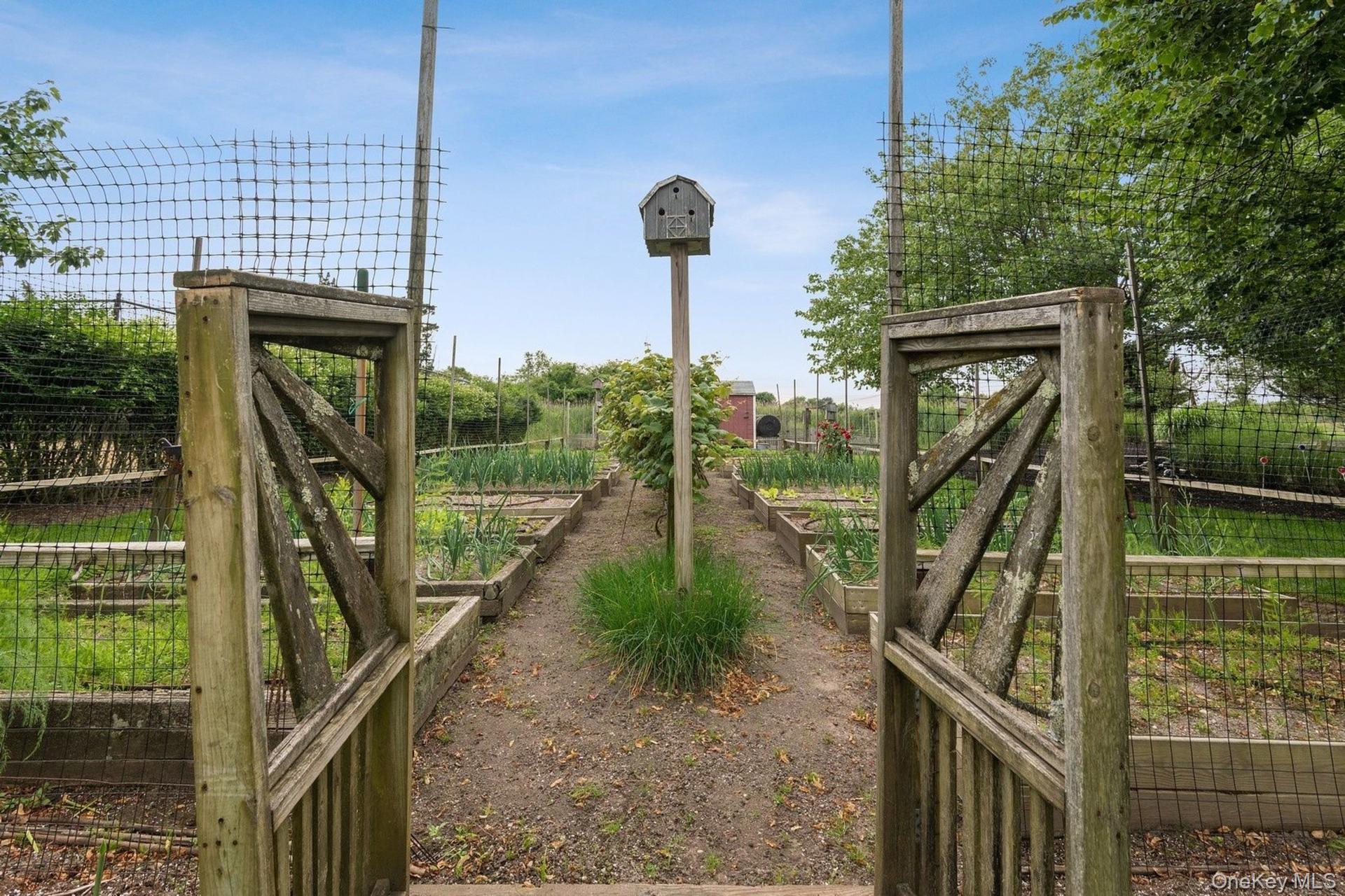 56 Tuthill Point Road