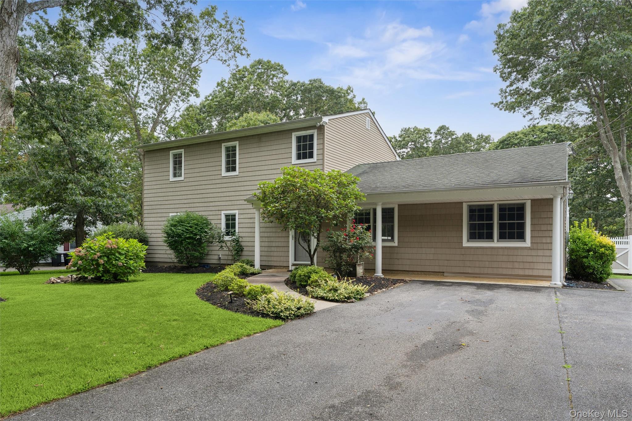 28 Trainor Ave