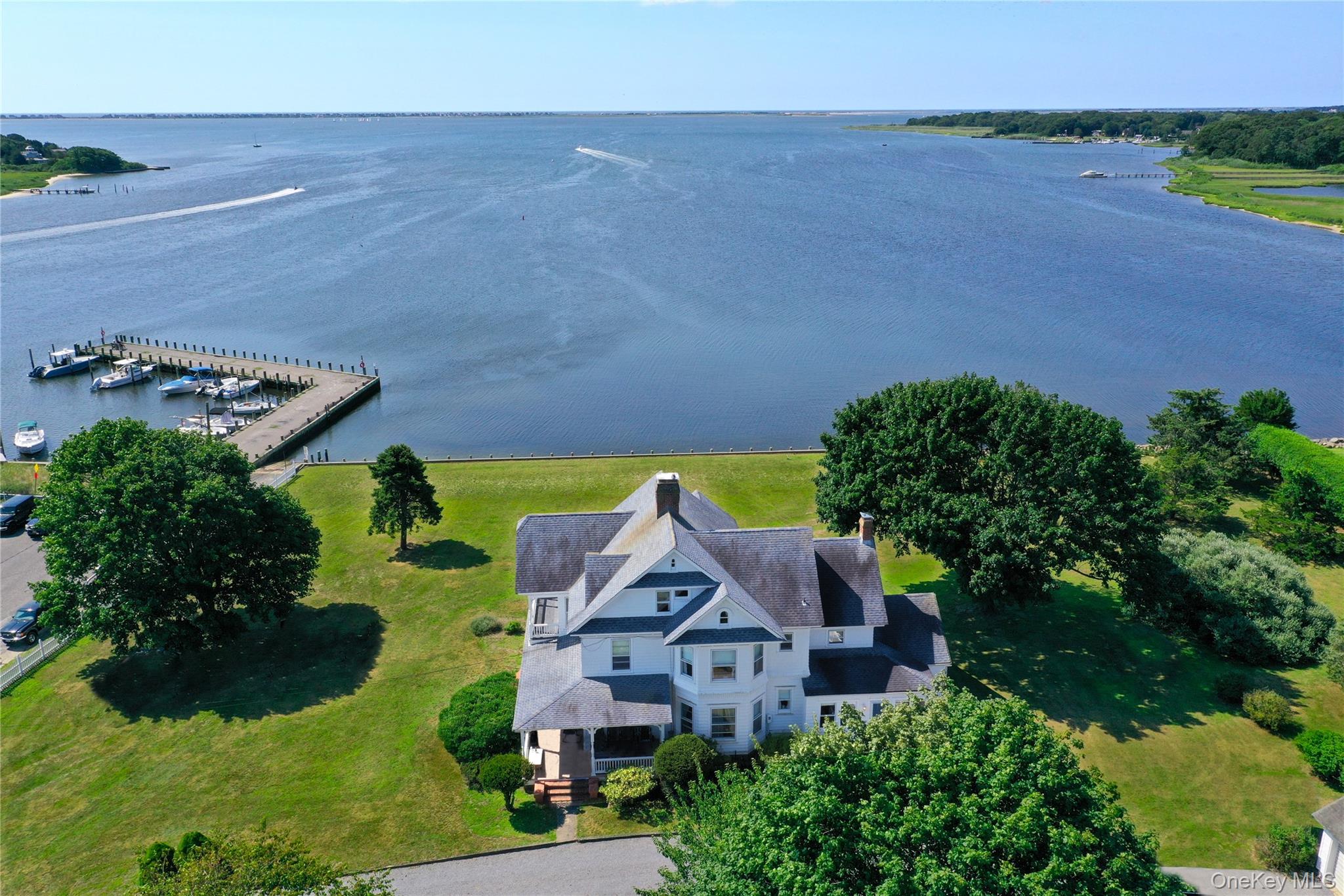 63 S Bay Ave