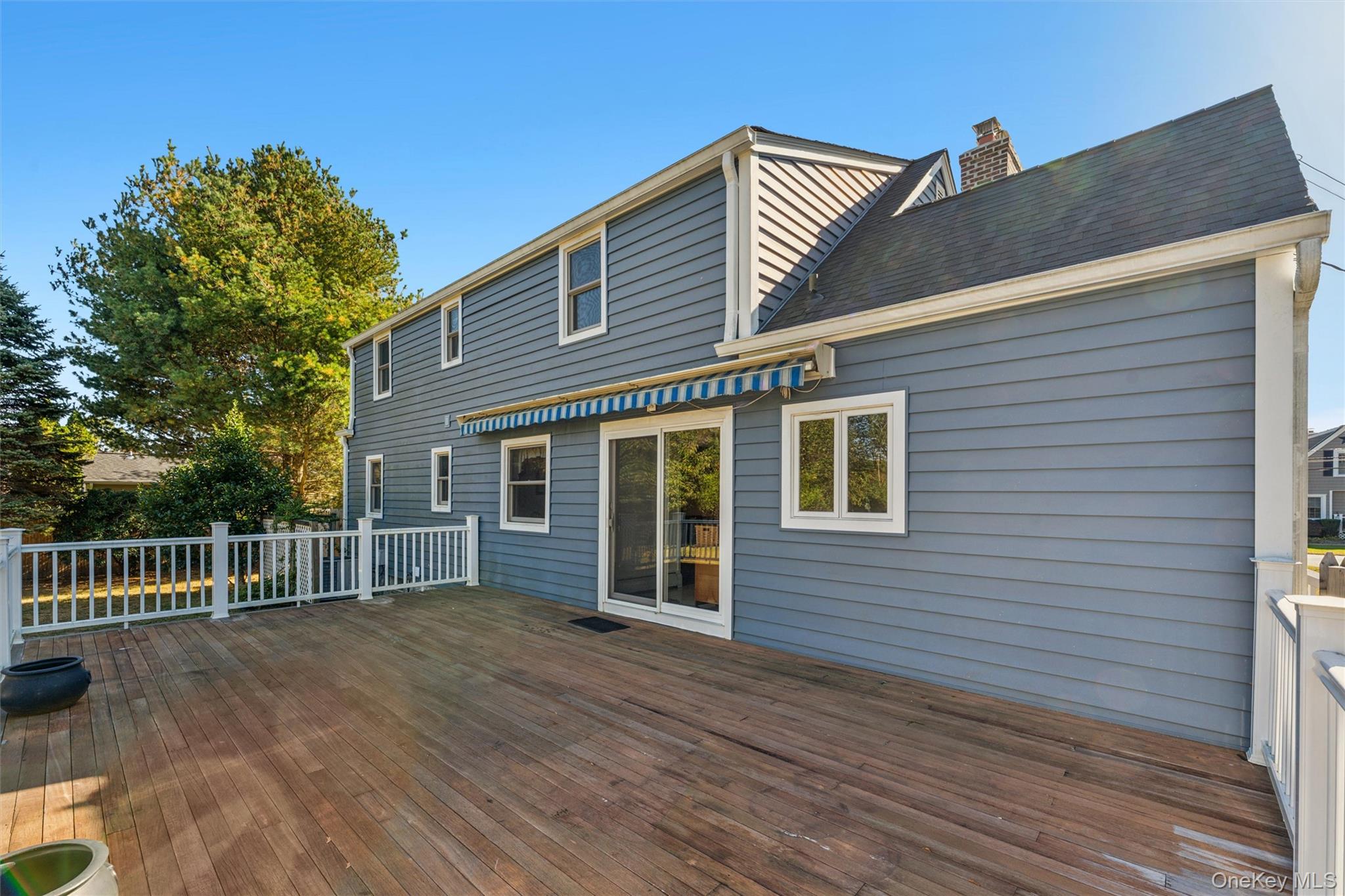 15 Cedar Street