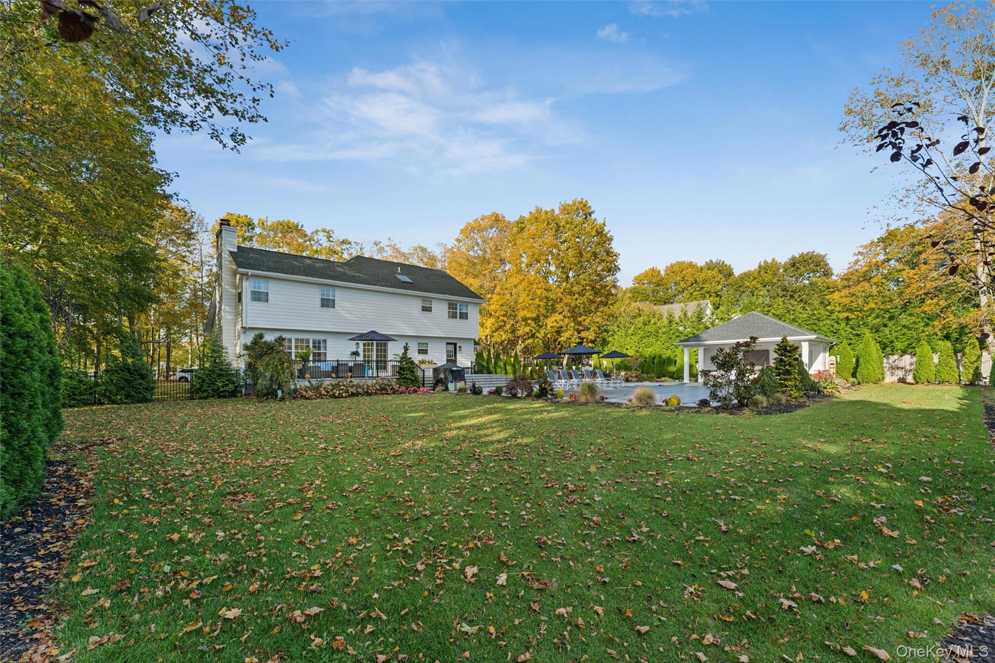 3 Seatuck Cove Circle