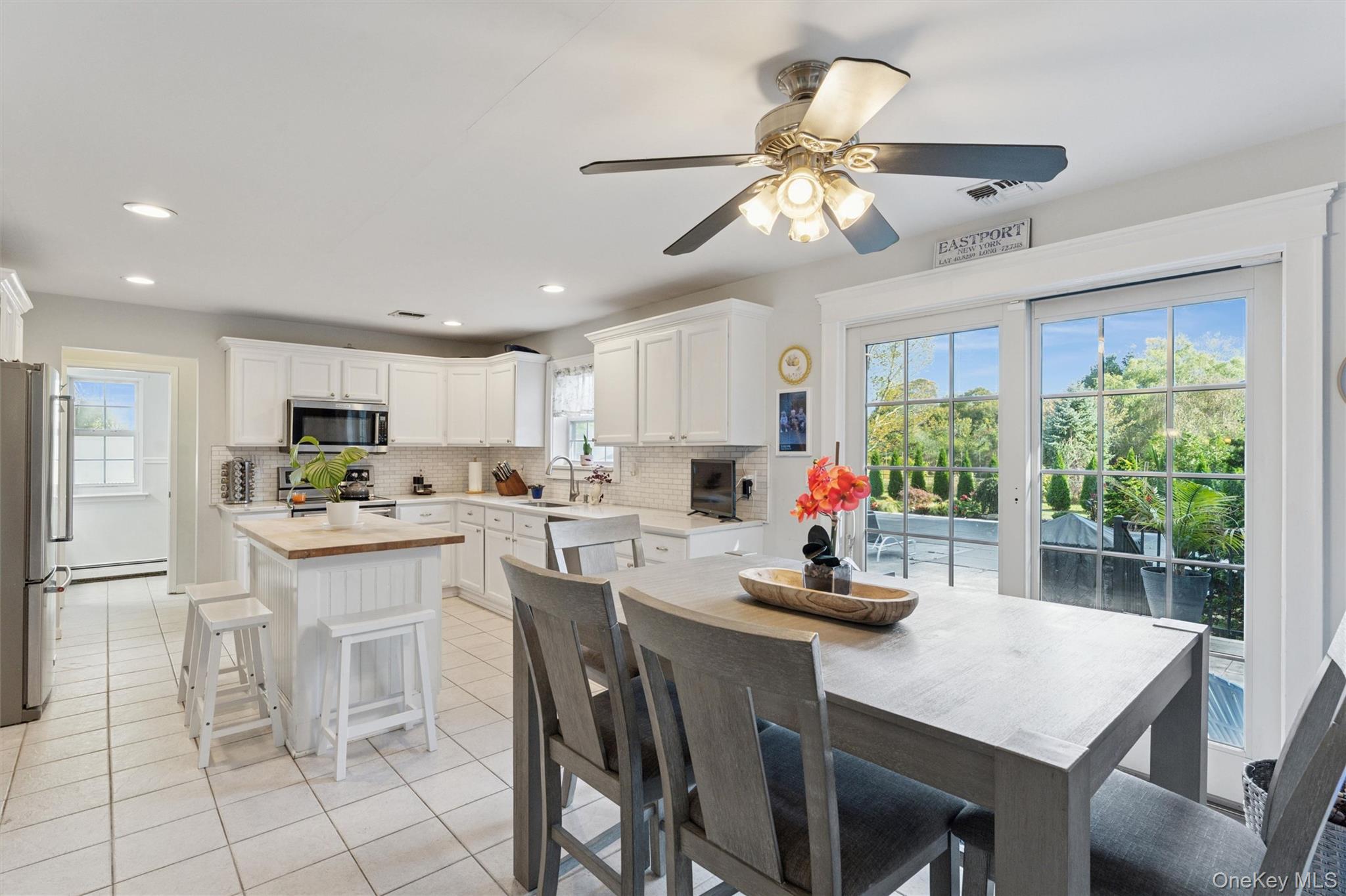 3 Seatuck Cove Circle