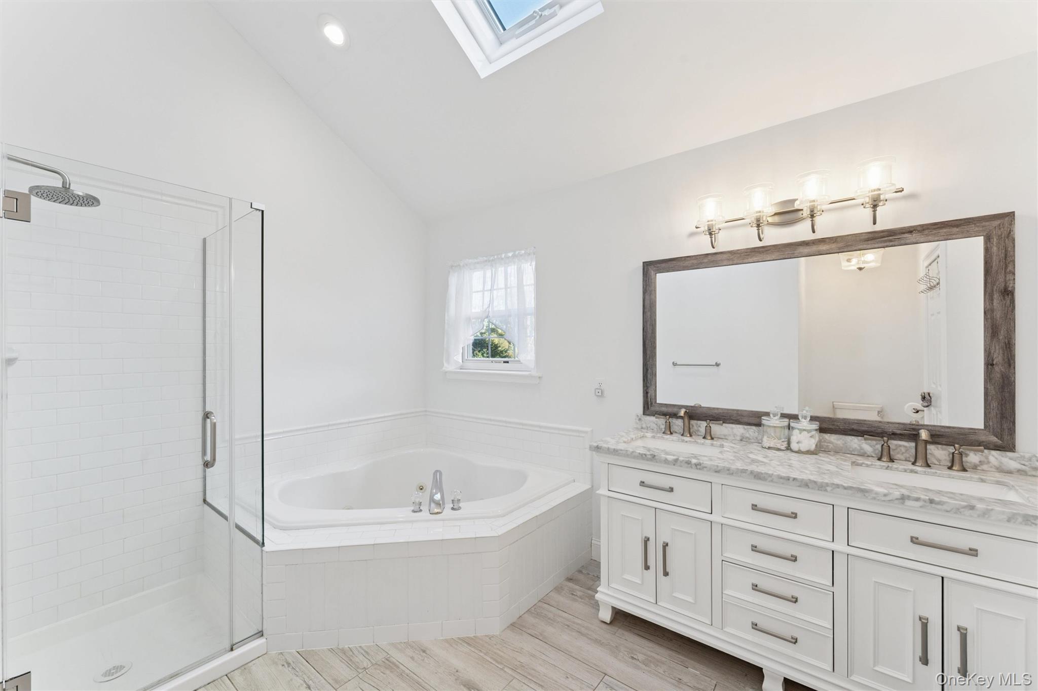 3 Seatuck Cove Circle