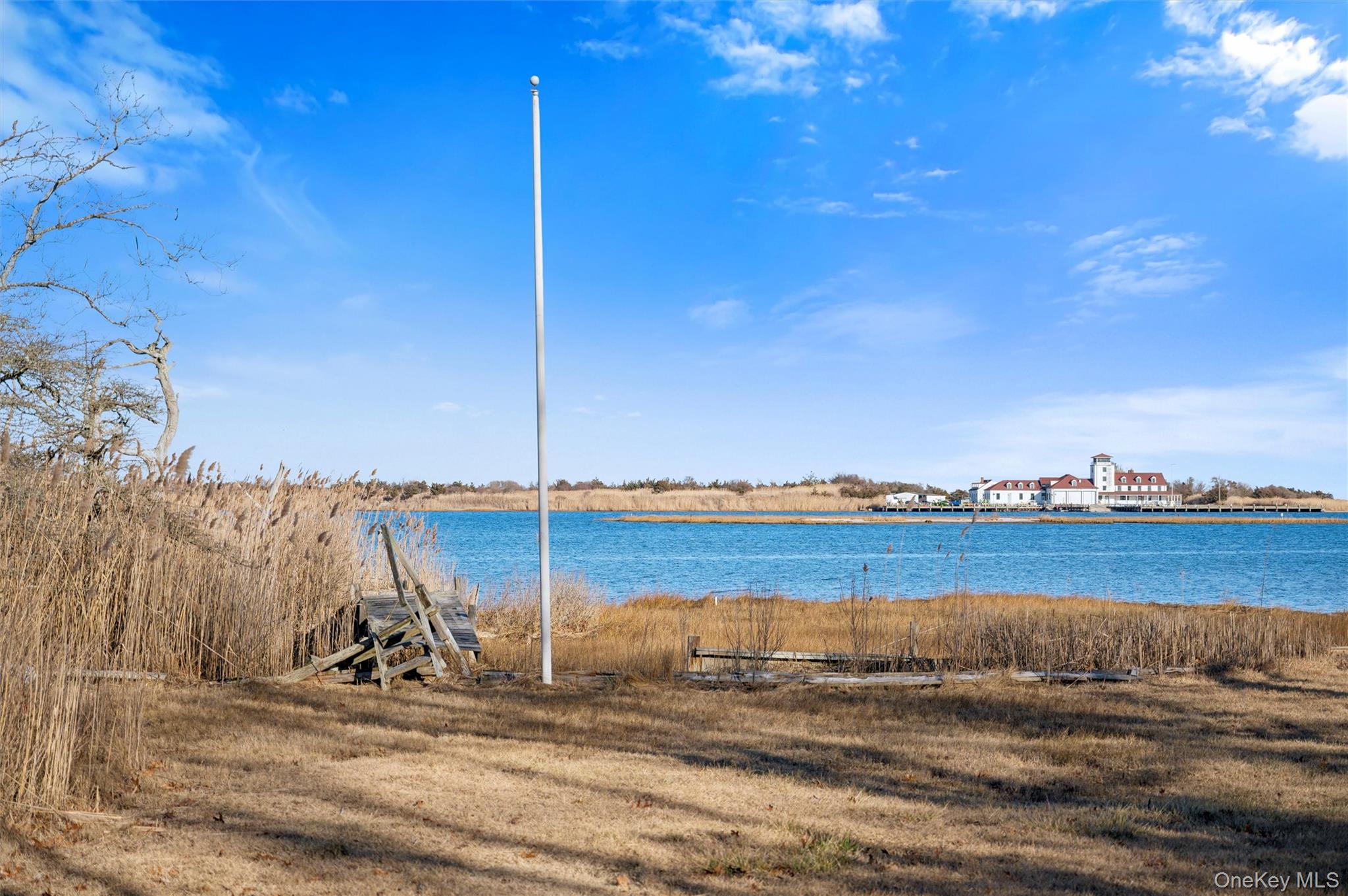 69 Tuthill Point Road