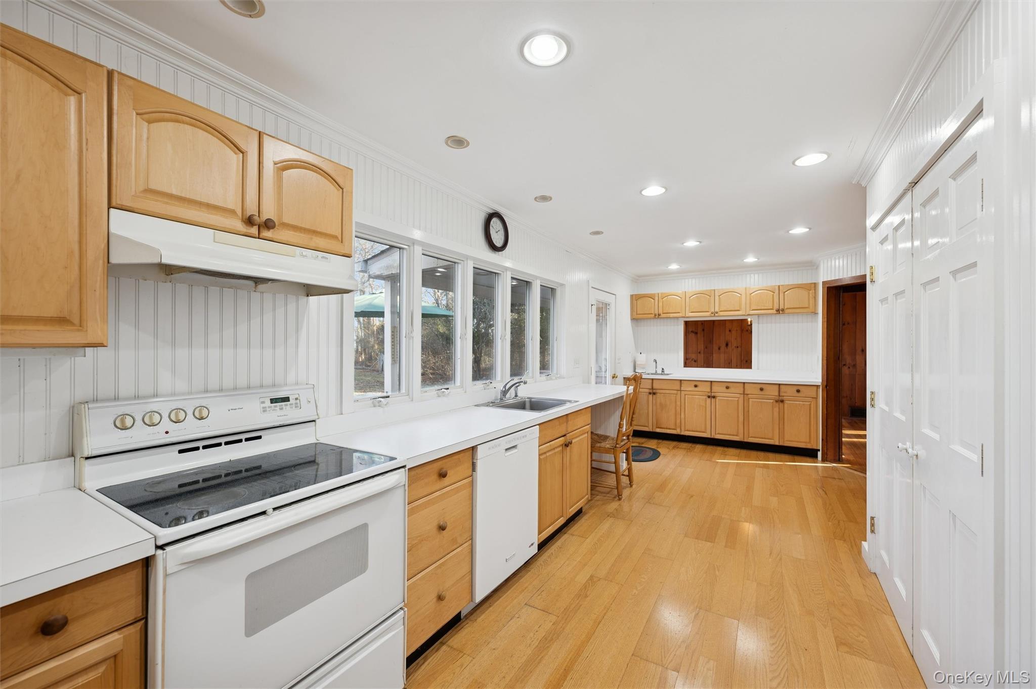 69 Tuthill Point Road