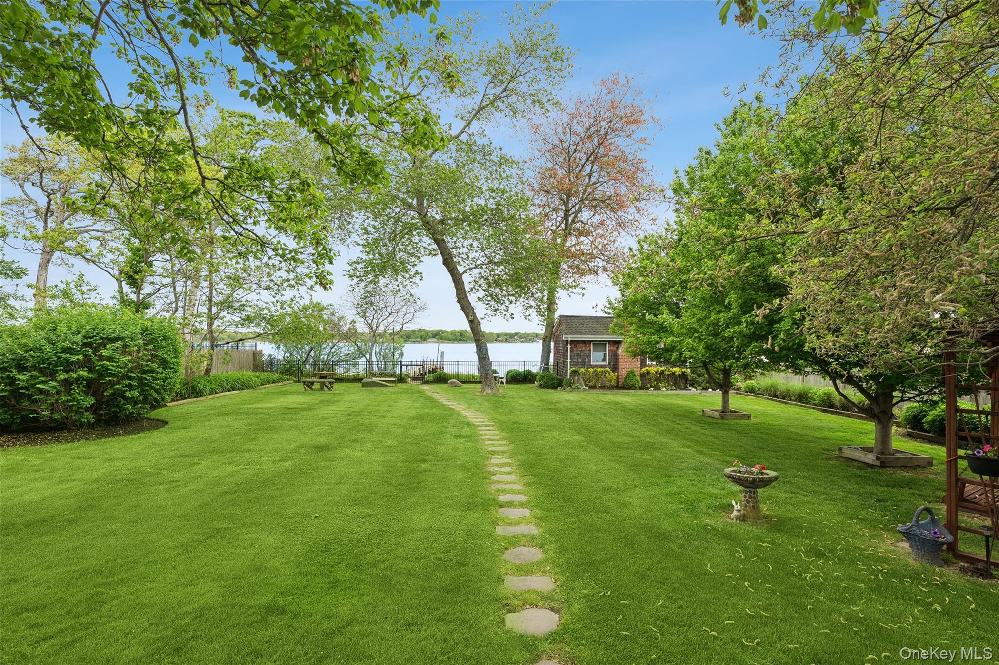 128 Crystal Beach Boulevard
