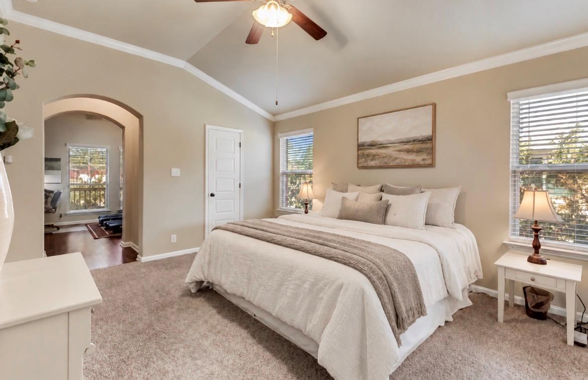 1906 Discovery BLVD