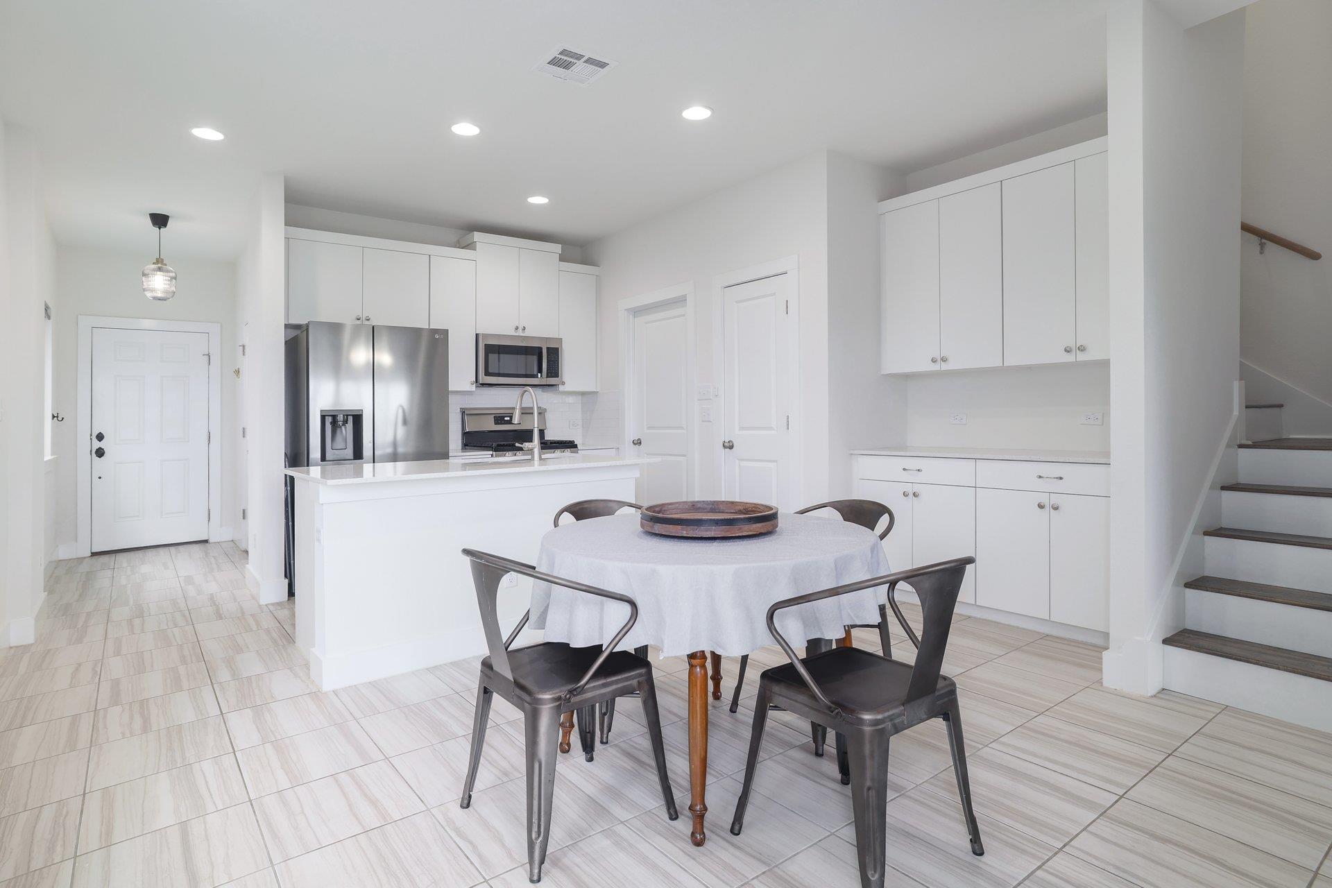 315 Alamar Knot WAY # 213