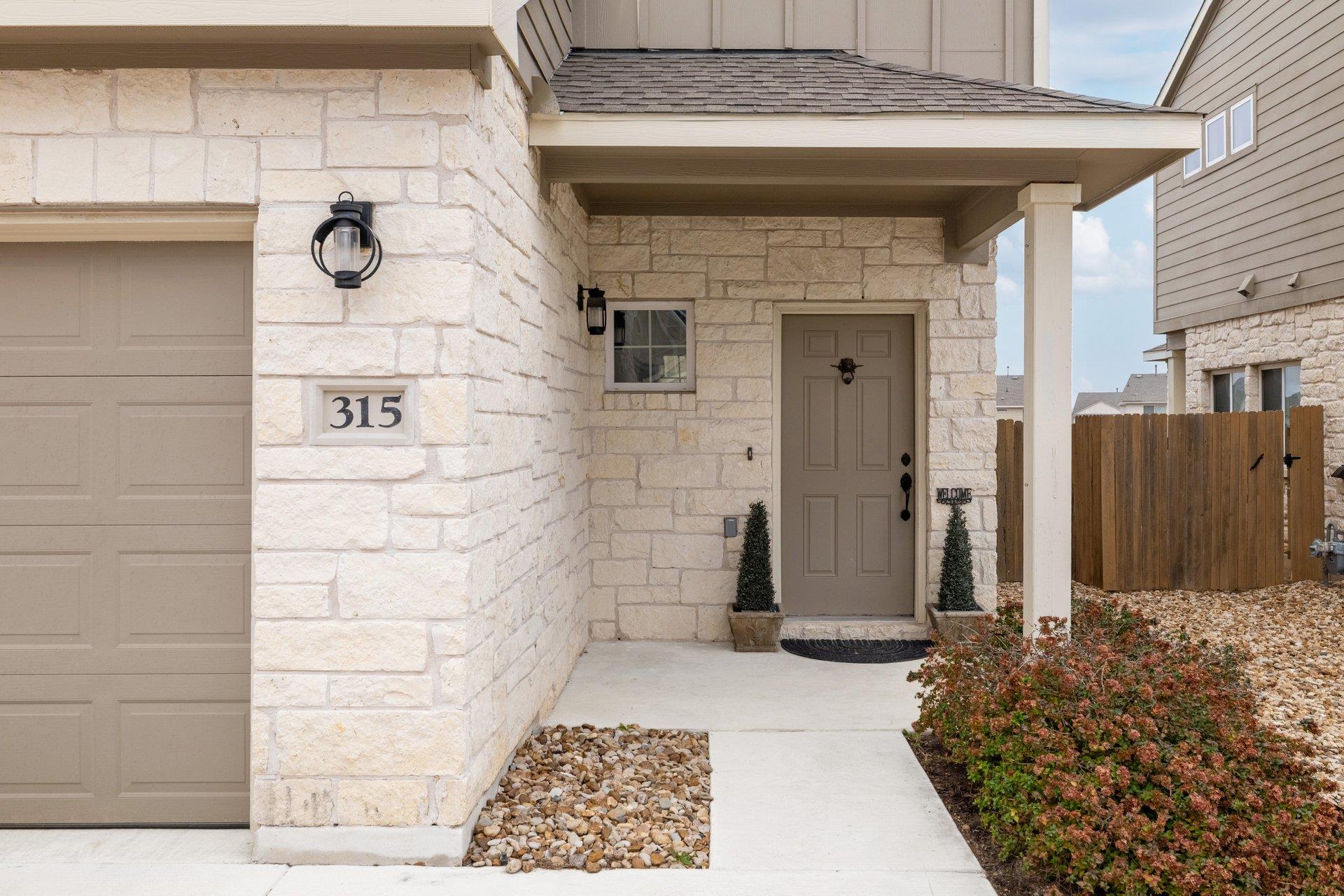 315 Alamar Knot WAY # 213