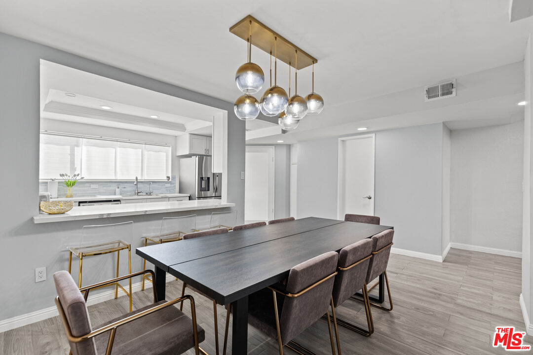 14500 Van Nuys Blvd Unit: 46