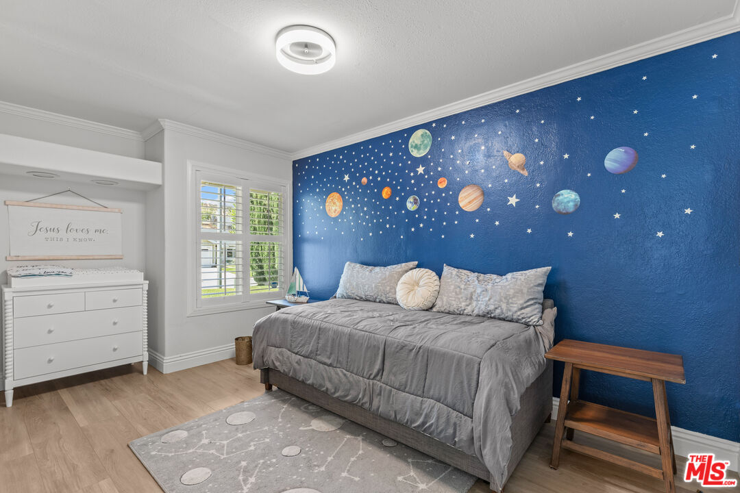 27616 Maple Ridge Cir