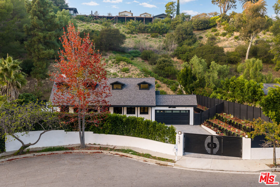 6427 Tahoe Dr