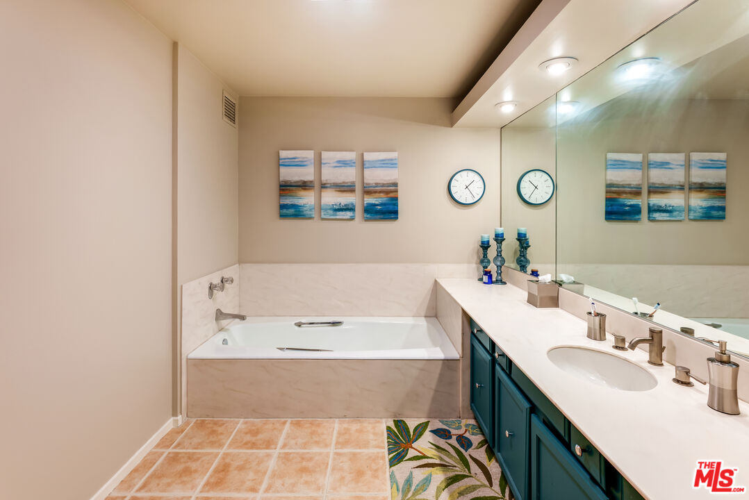 10790 Wilshire Blvd Unit: 404