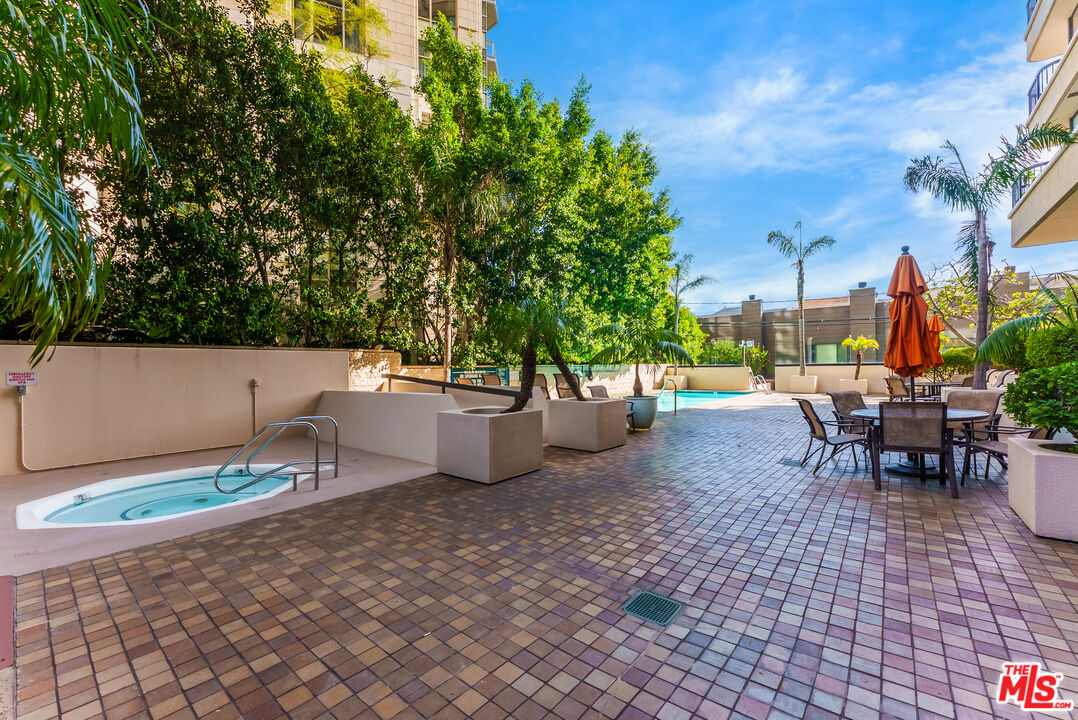 10790 Wilshire Blvd Unit: 404