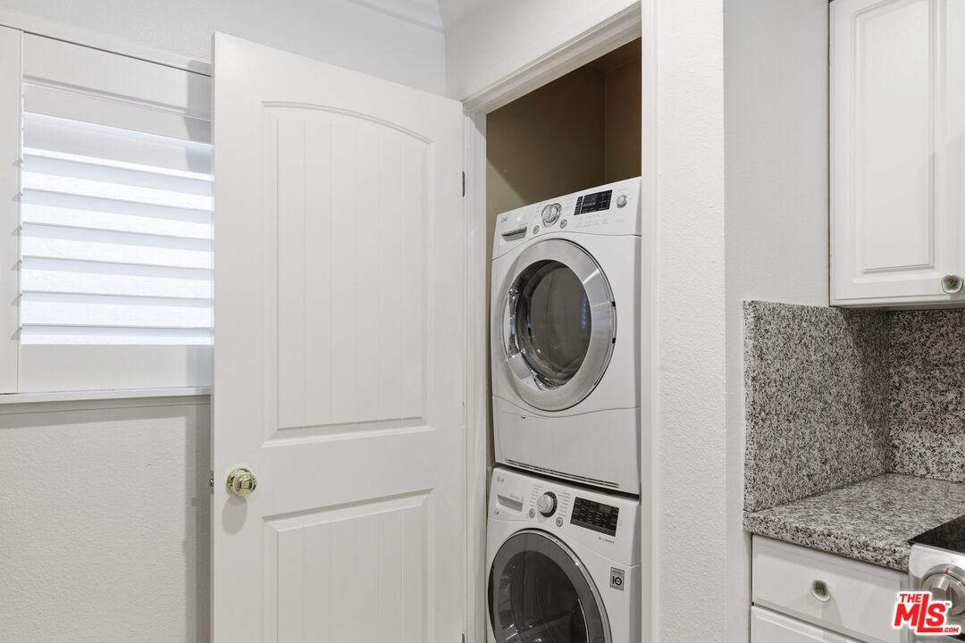 2940 N Verdugo Rd Unit: 305