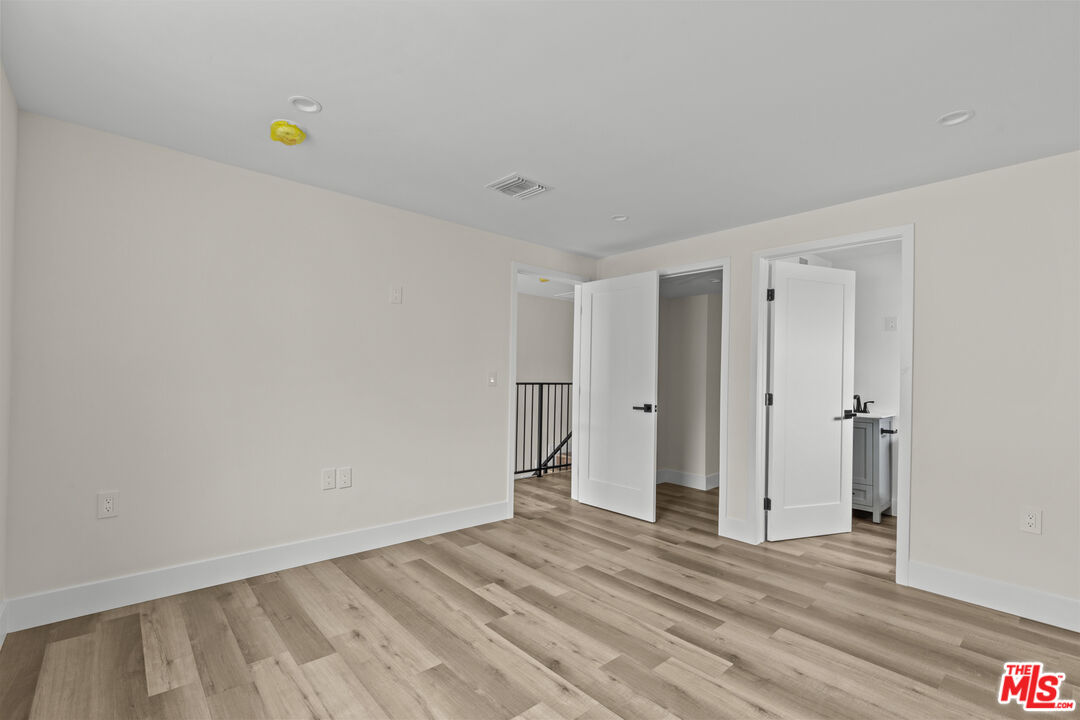 546 N Genesee Ave