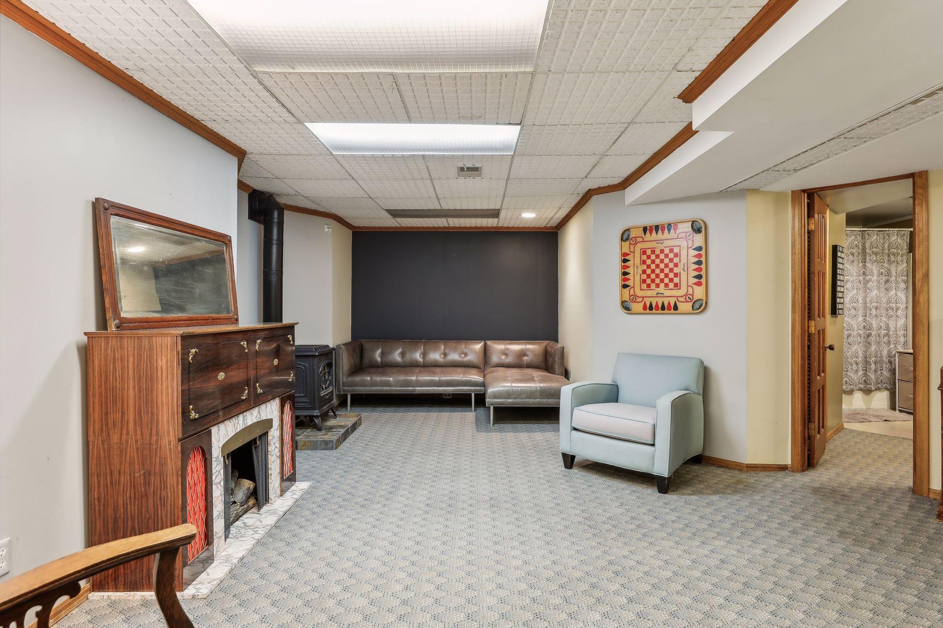 2094 Marshall Avenue