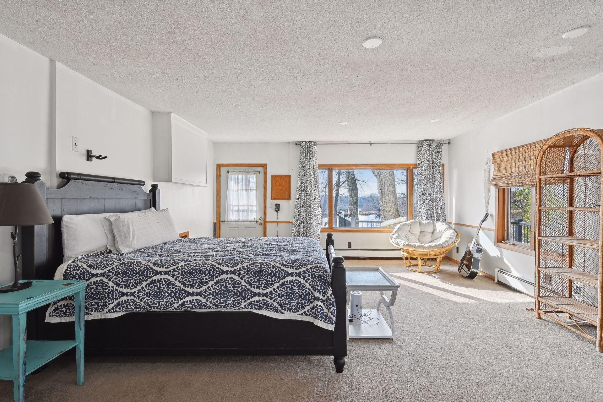 13546 Island View Drive NW