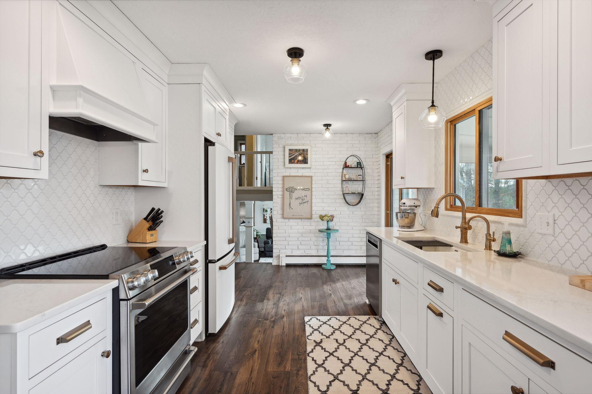 13546 Island View Drive NW