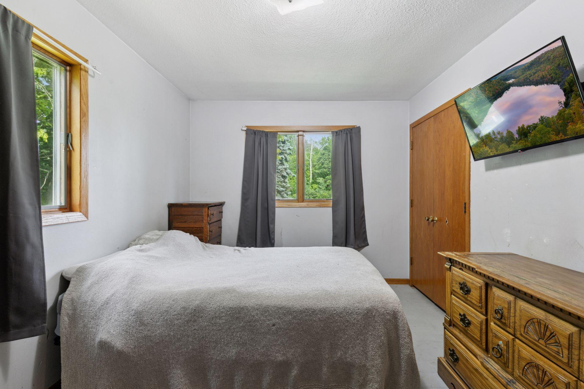 20240 Saint Croix Trail N