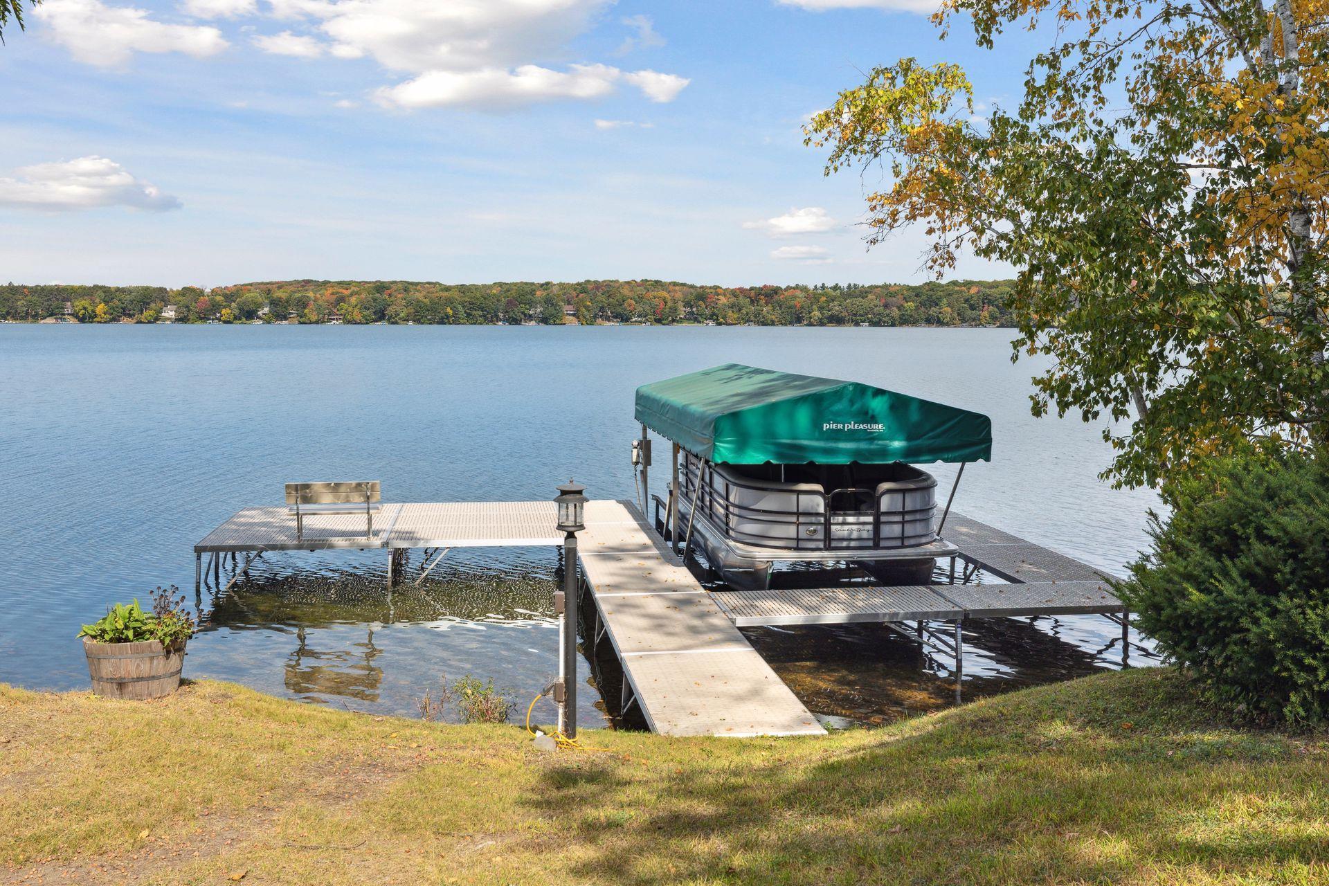 1723 S Deer Lake Circle