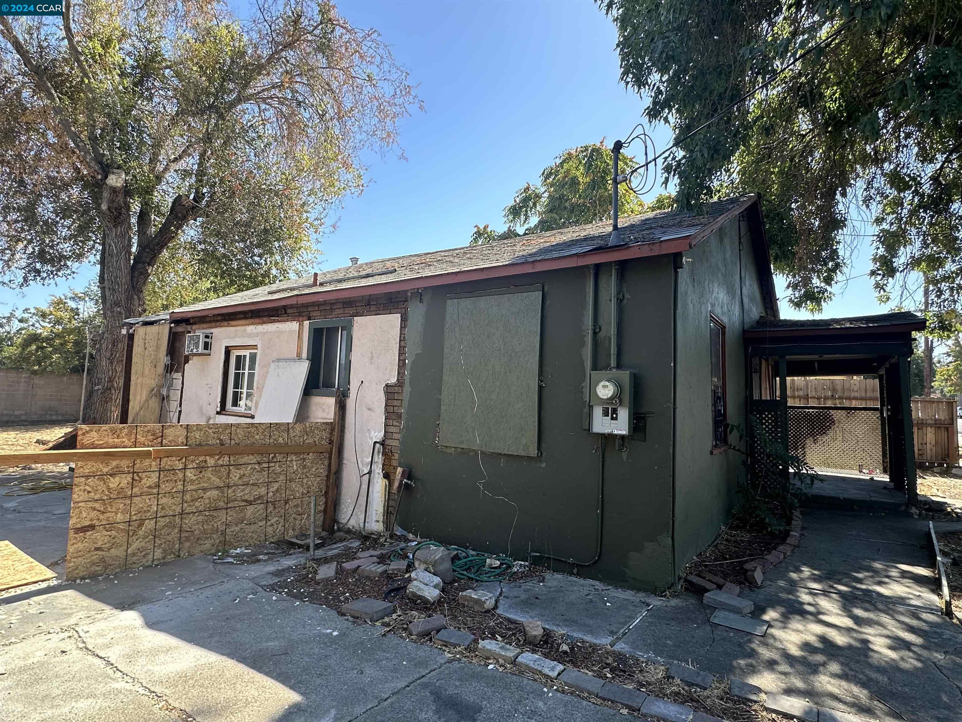 2717 D street, Antioch 94509