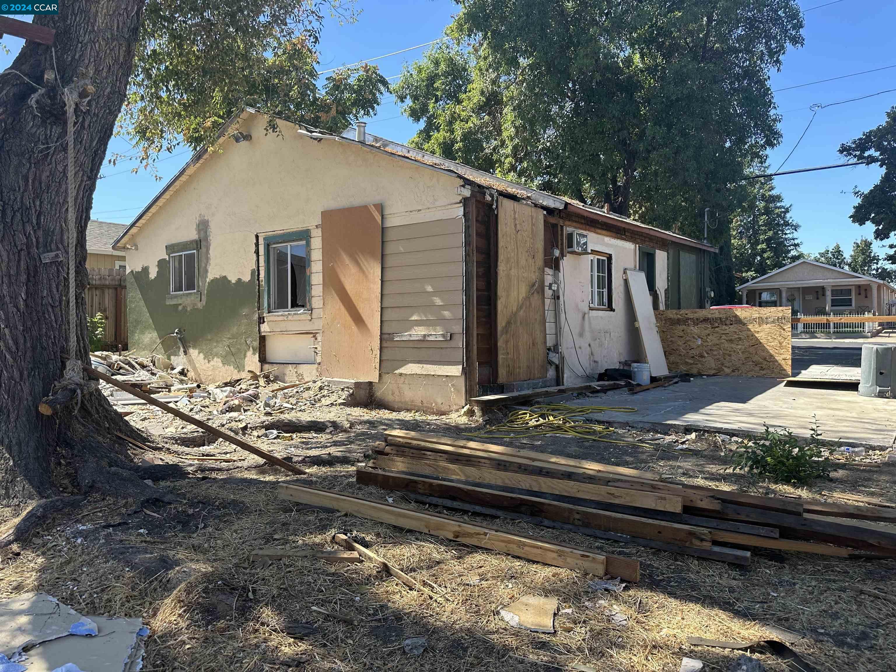 2717 D street, Antioch 94509