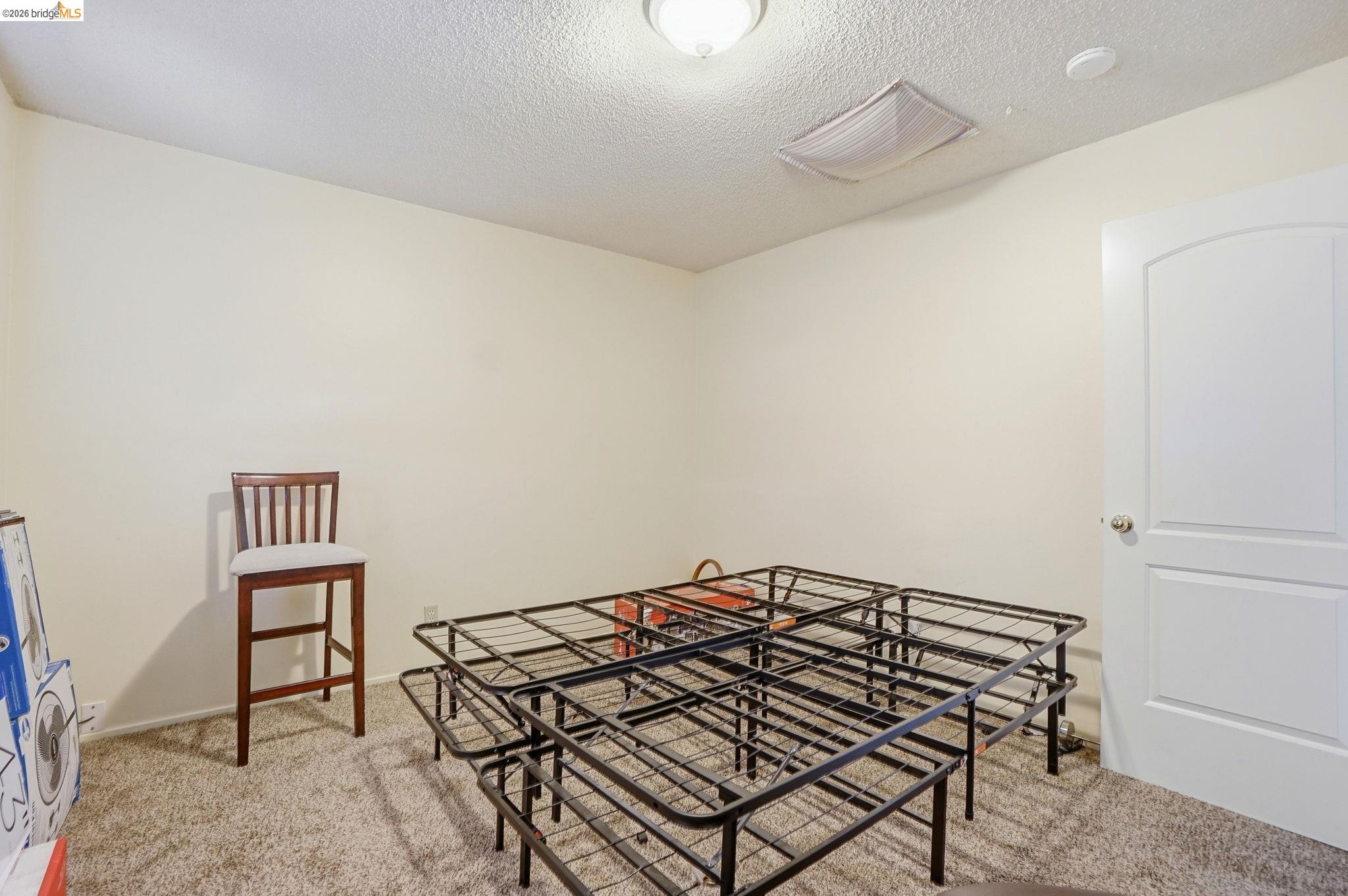 3513 Fairview