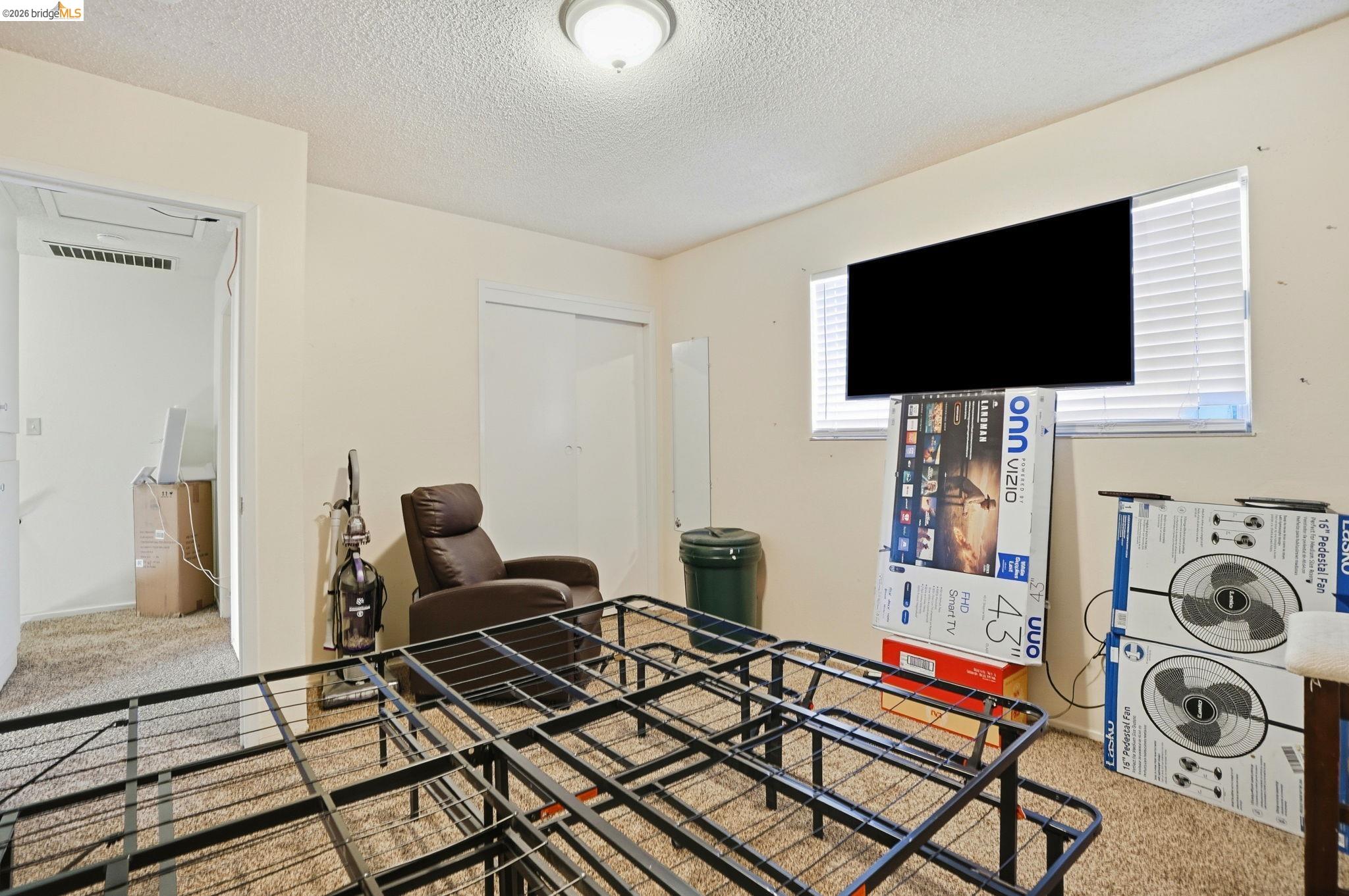 3513 Fairview