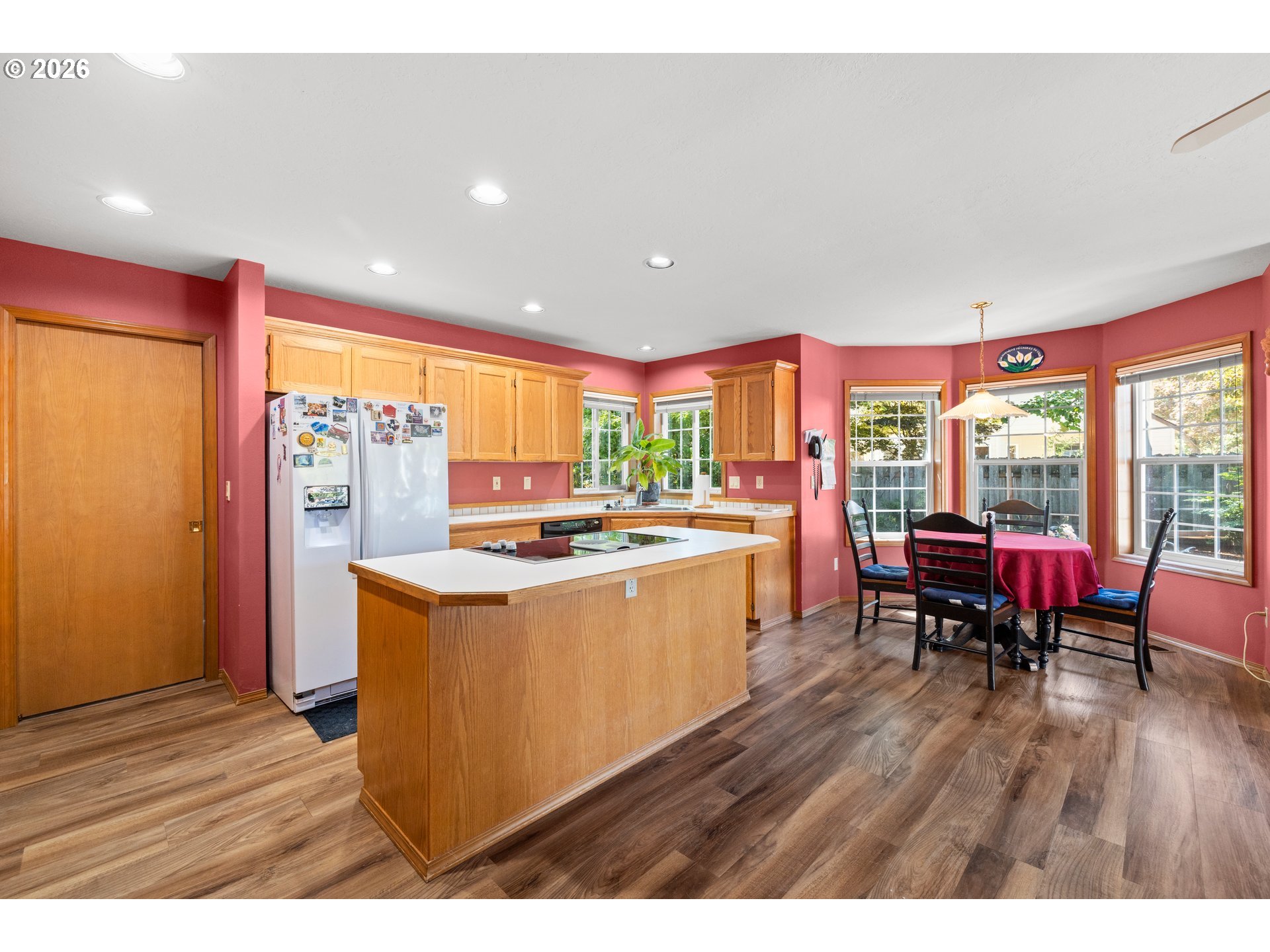 17504 NW COUNTRY DR