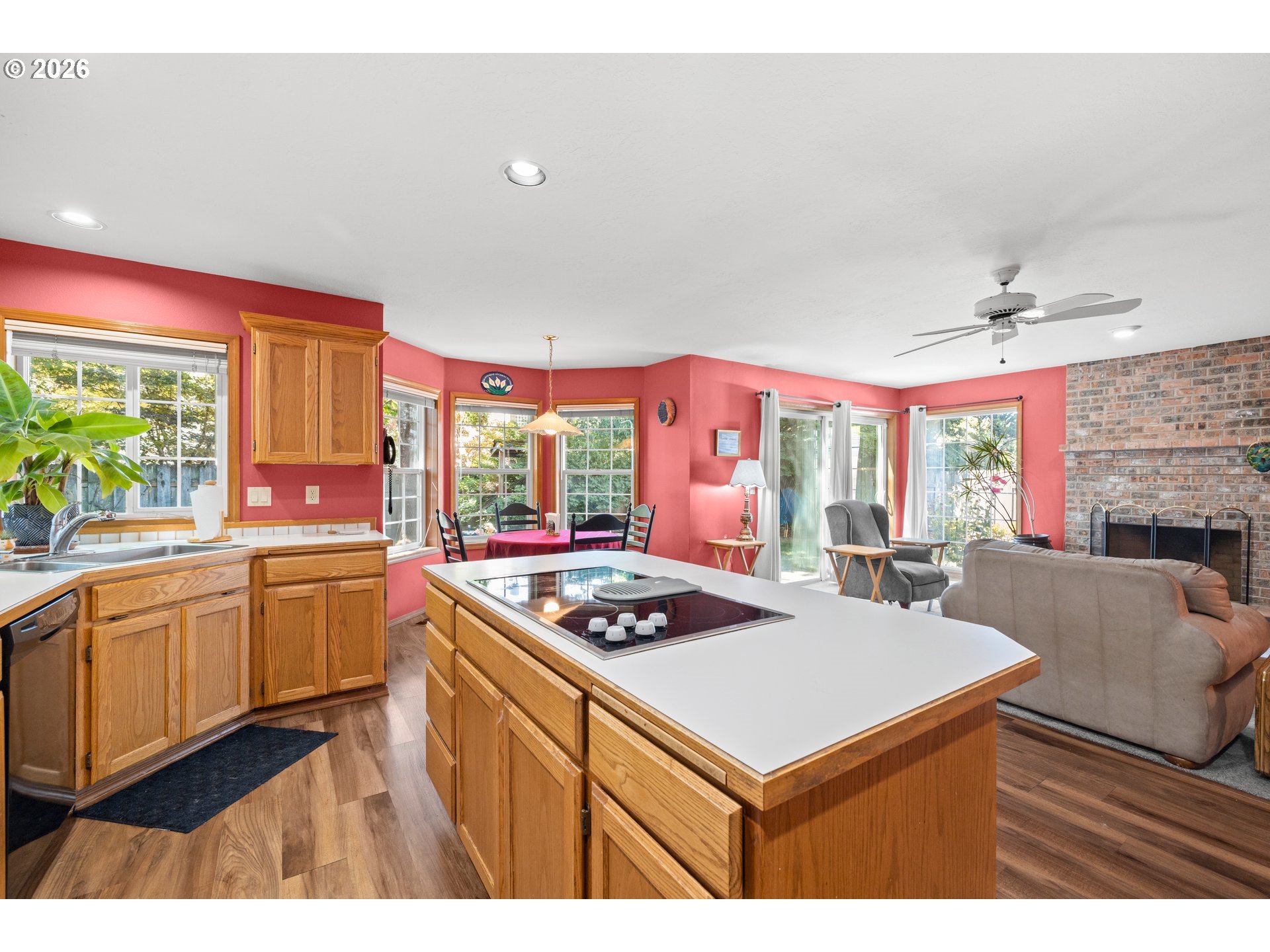 17504 NW COUNTRY DR