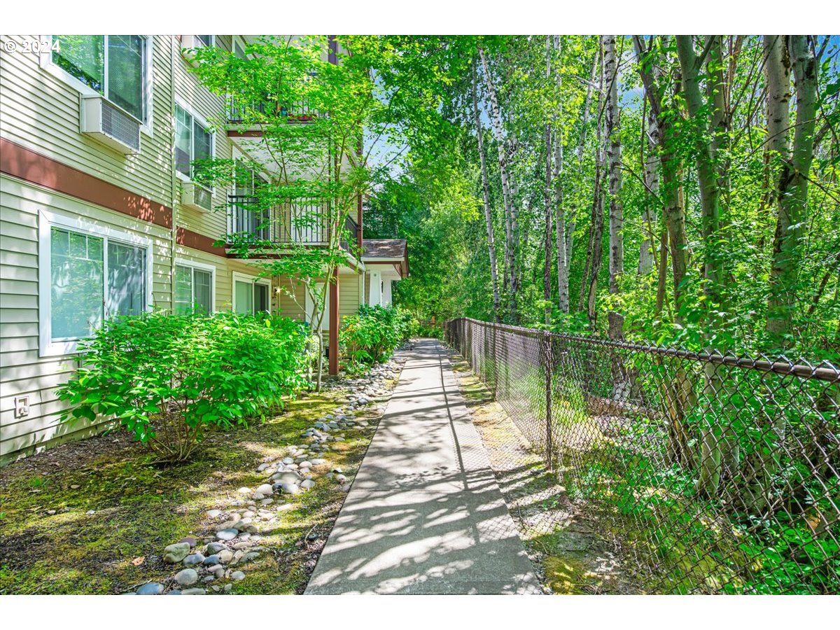 730 NW 185TH AVE #205