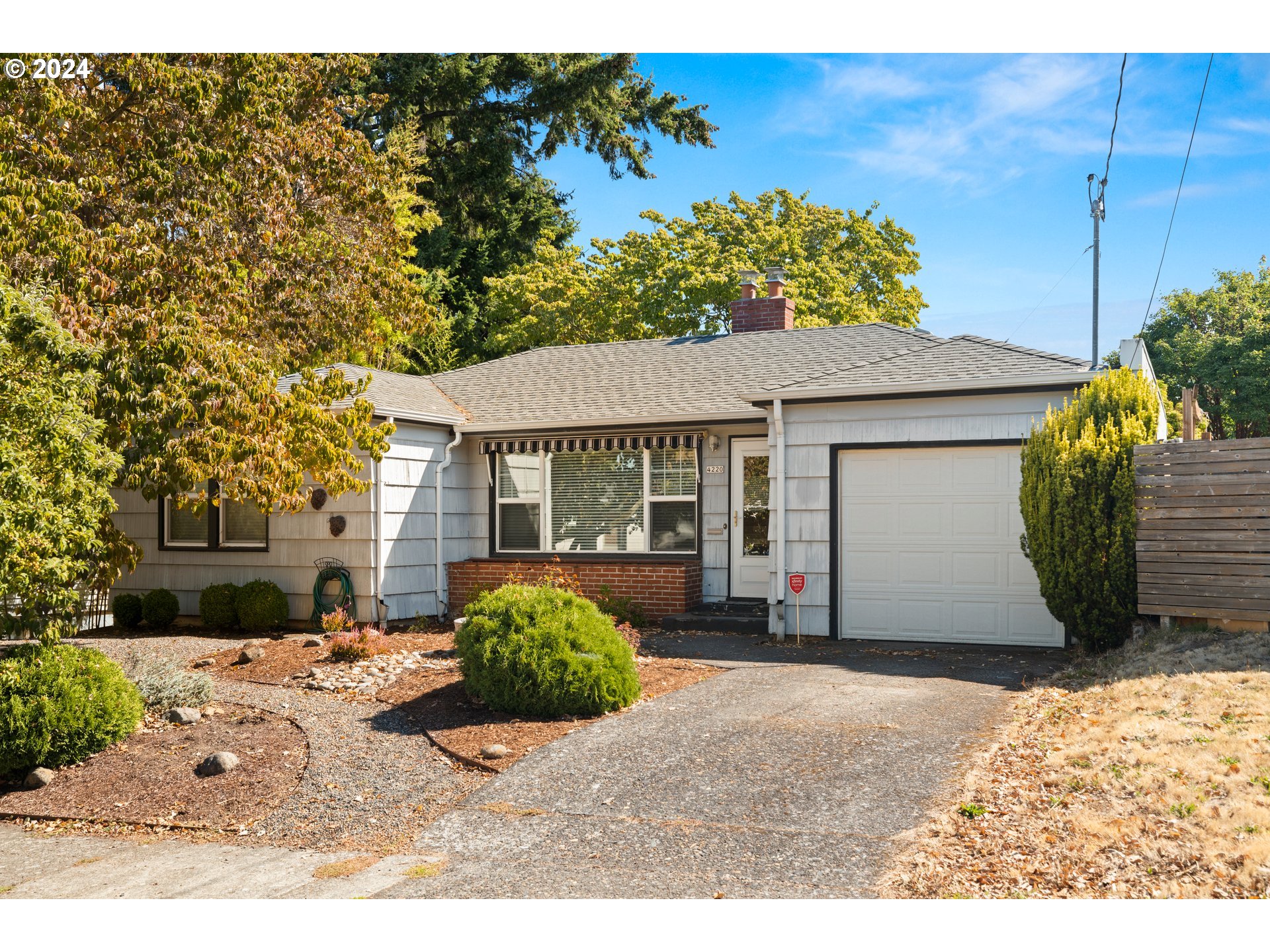4220 NE 69TH AVE
