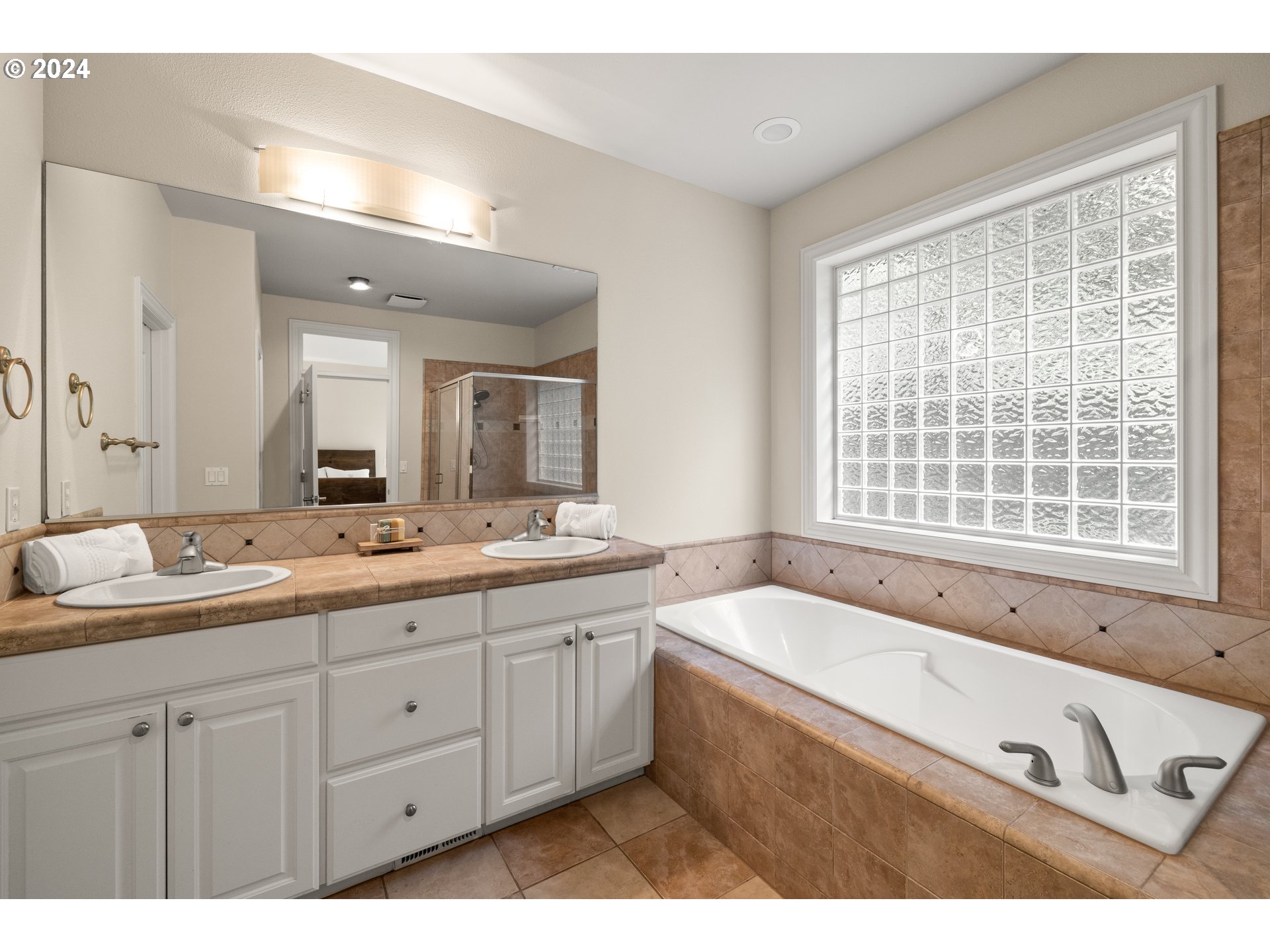 13830 SE ALTA VISTA DR