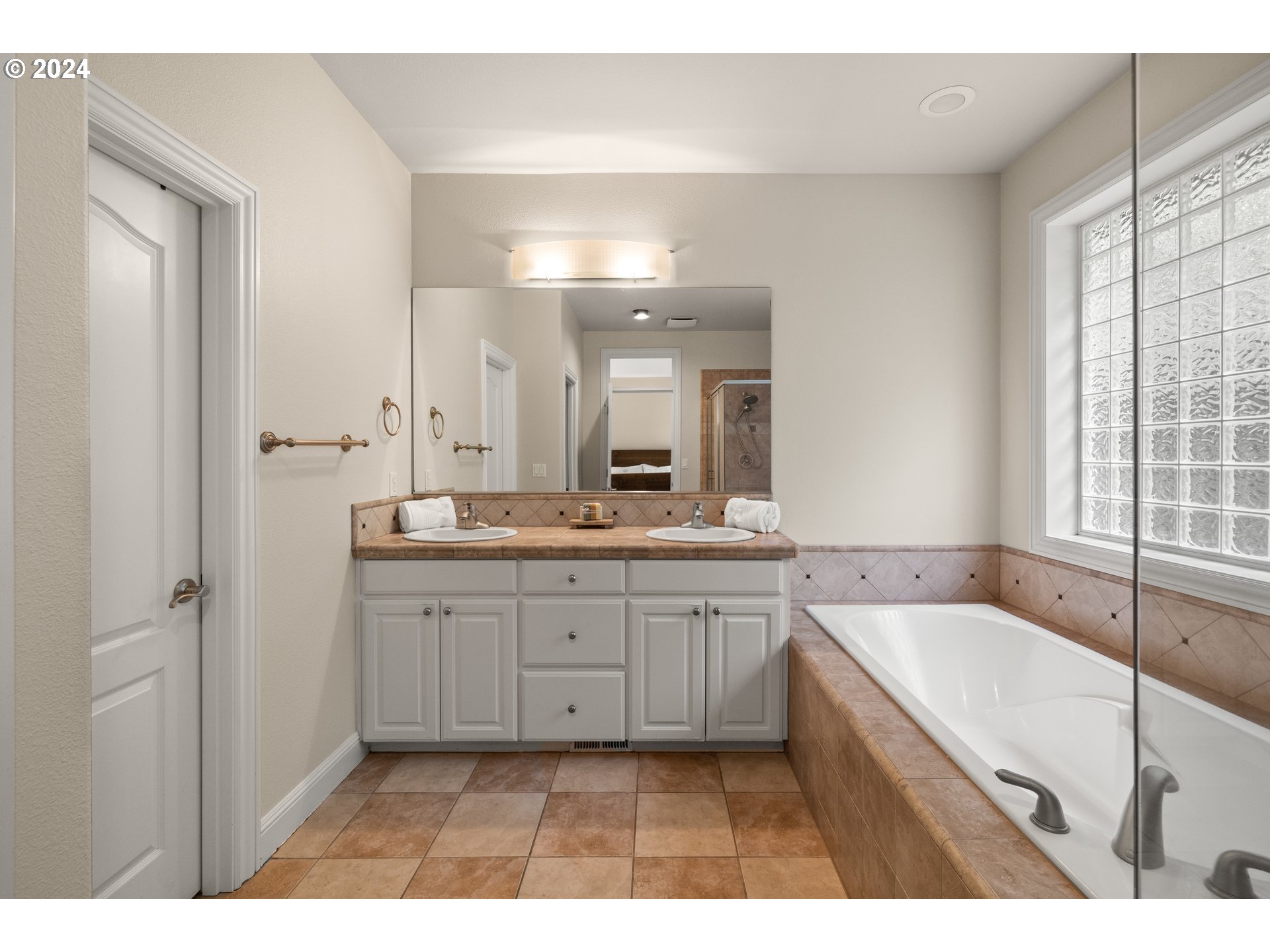 13830 SE ALTA VISTA DR