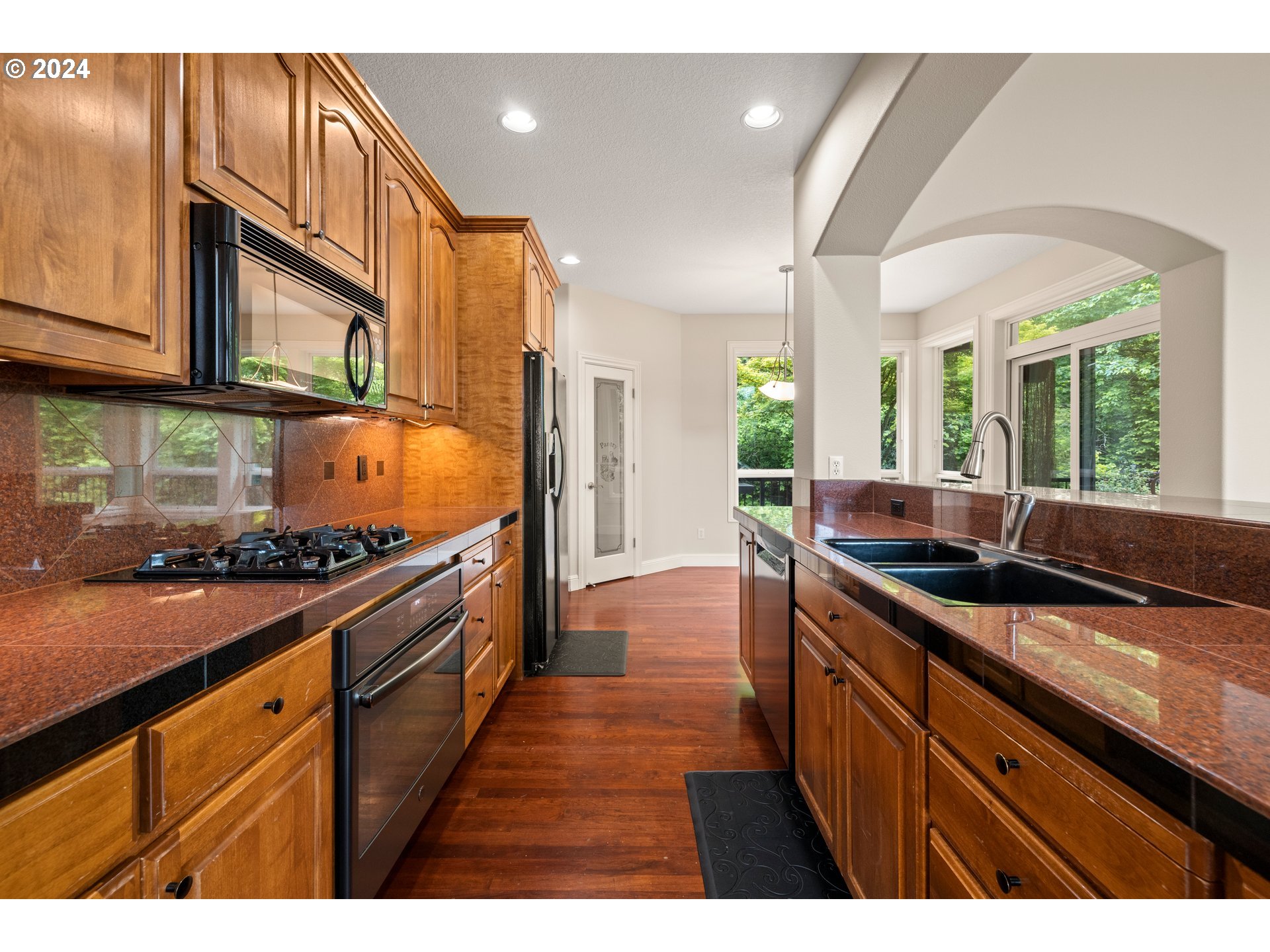 13830 SE ALTA VISTA DR