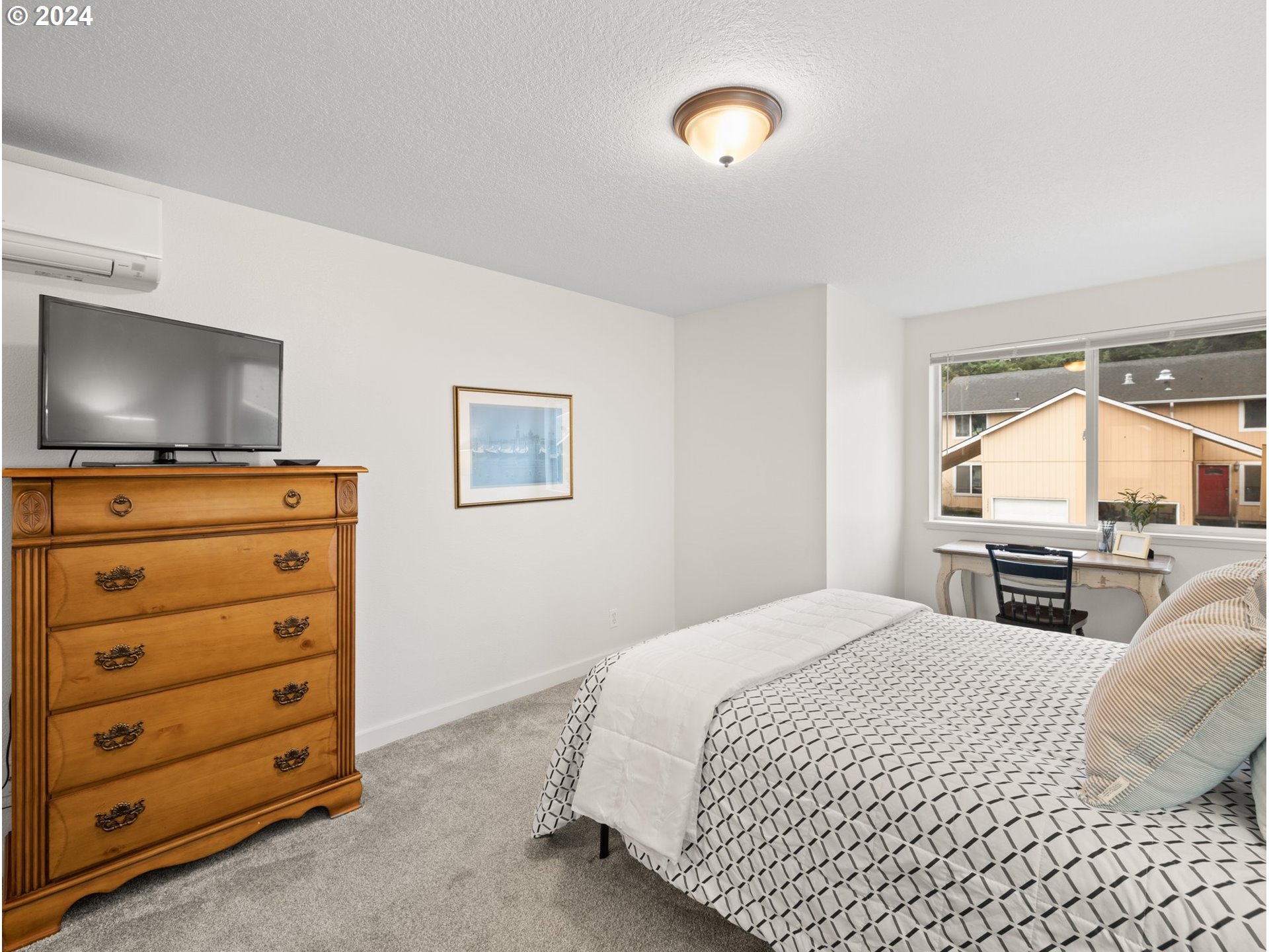 13556 JASON LEE DR
