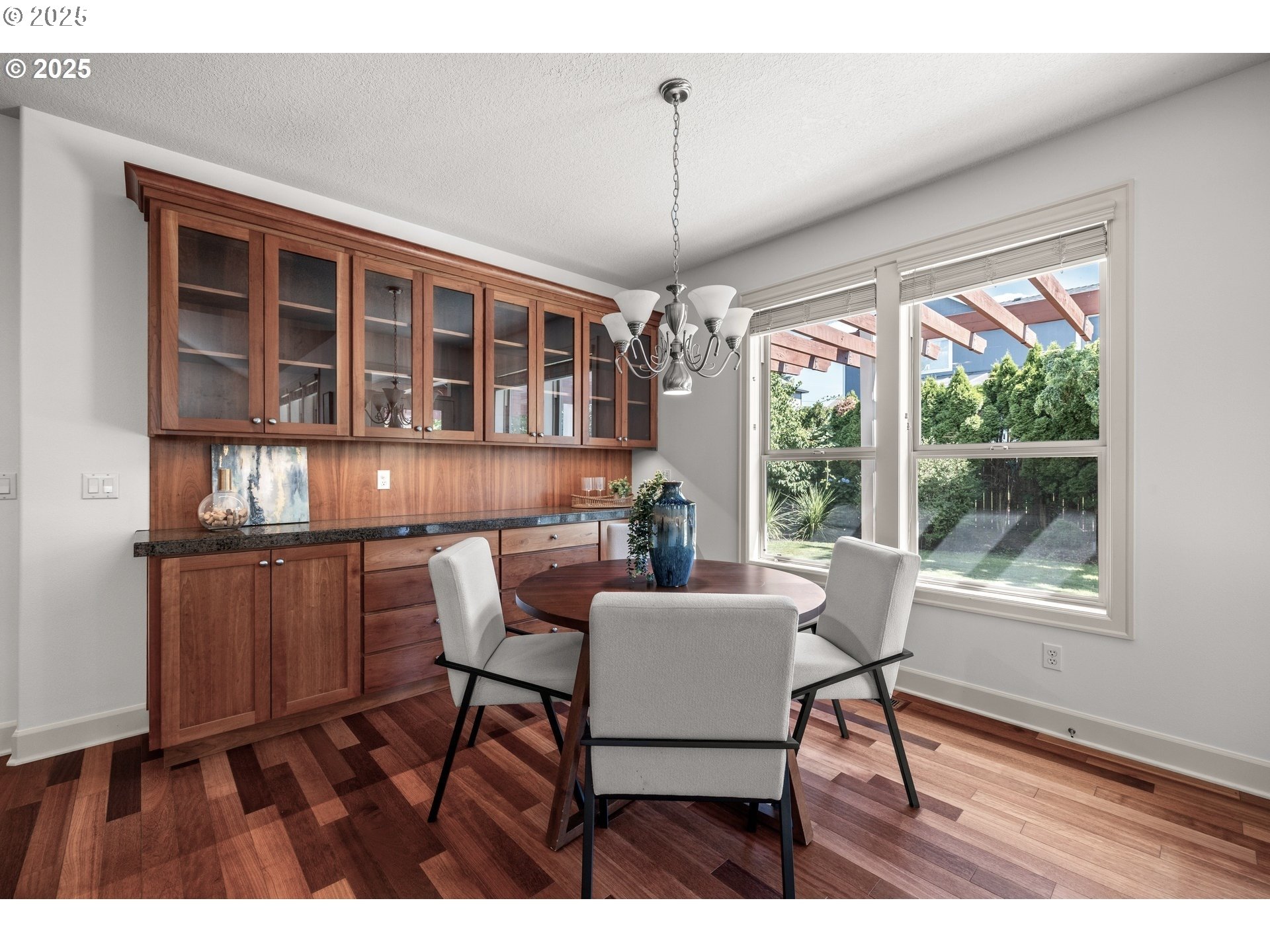1465 NE 15TH AVE